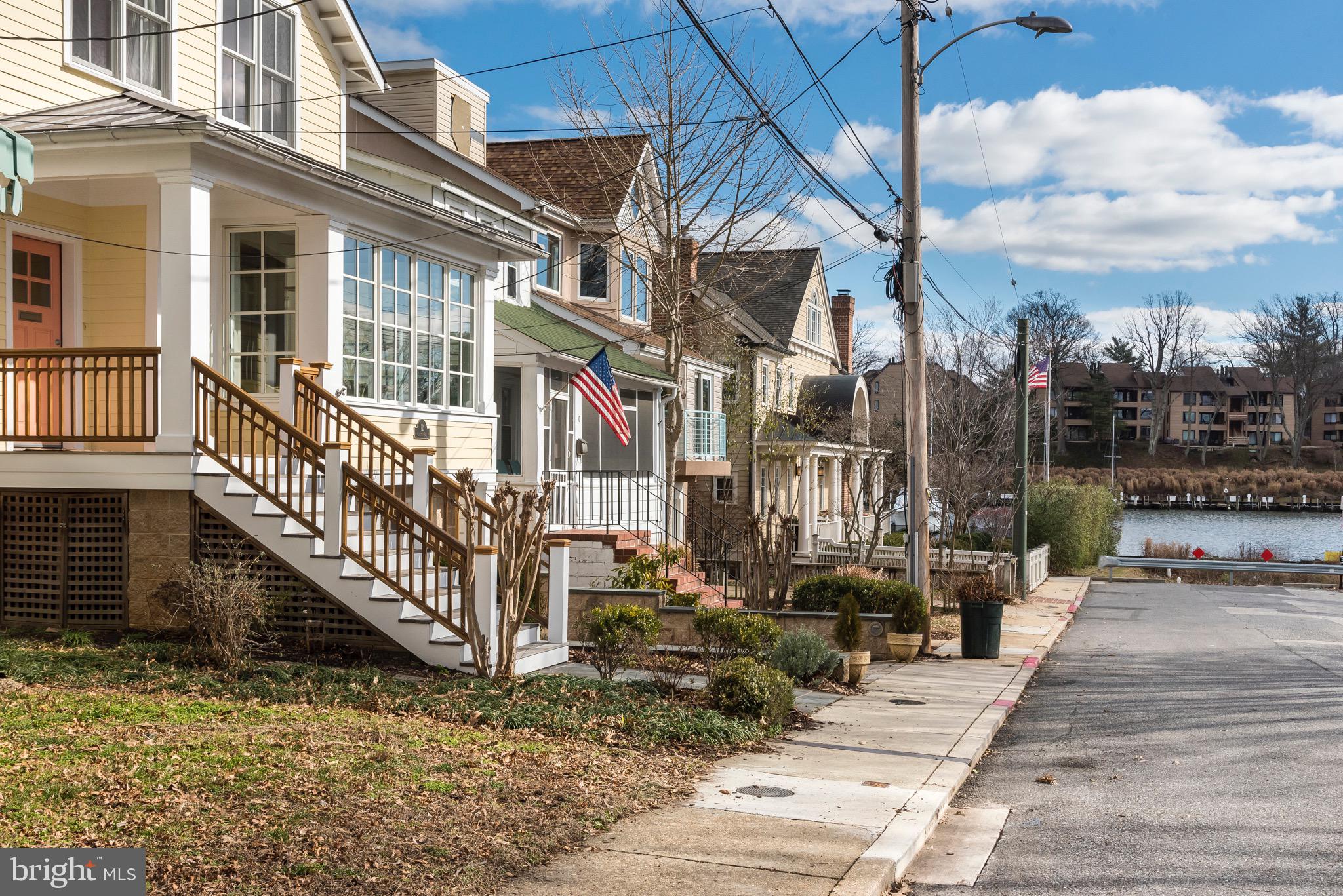 MURRAY HILL - Residential