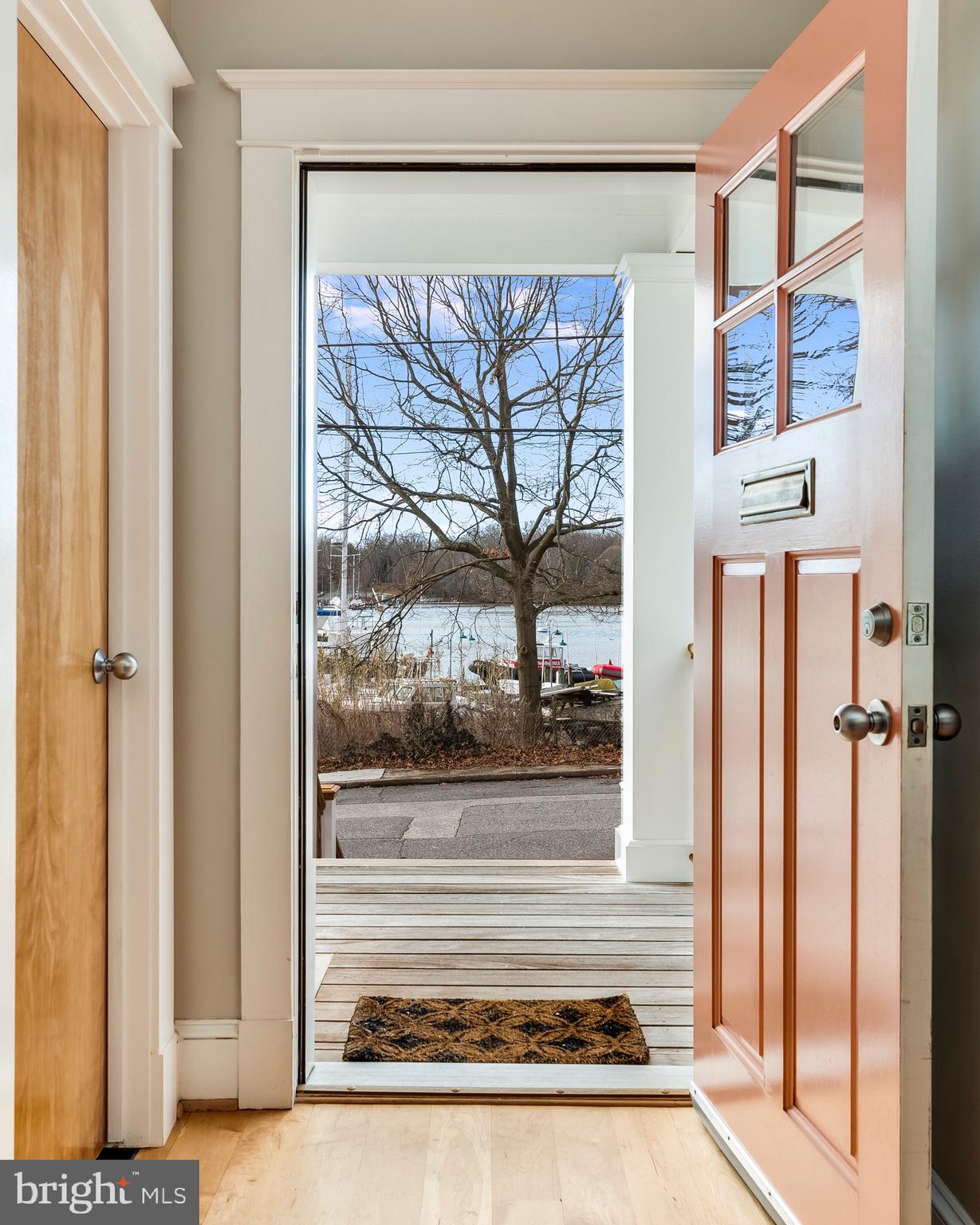 MURRAY HILL - Residential