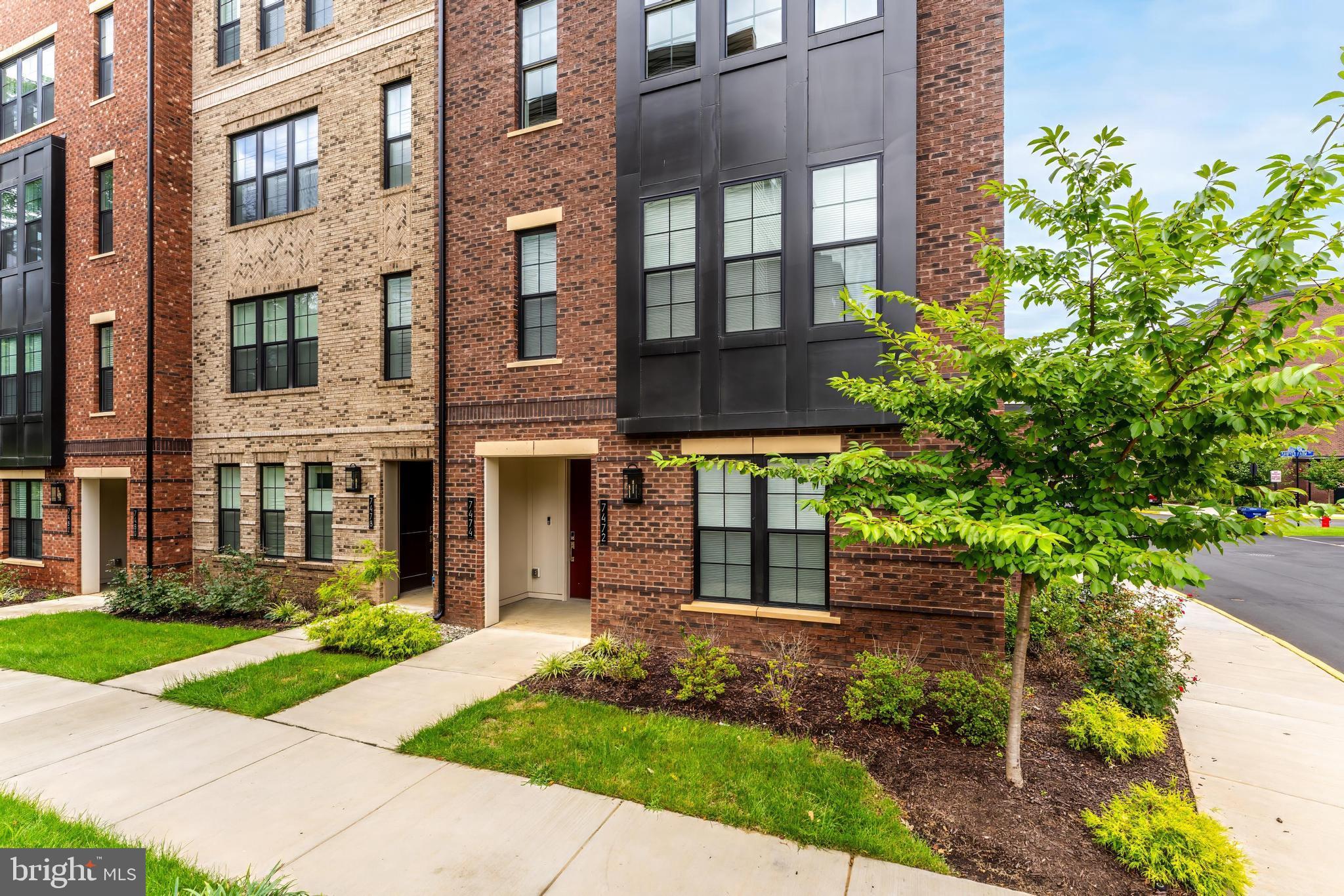 7474 BACKETT WOOD TERRACE