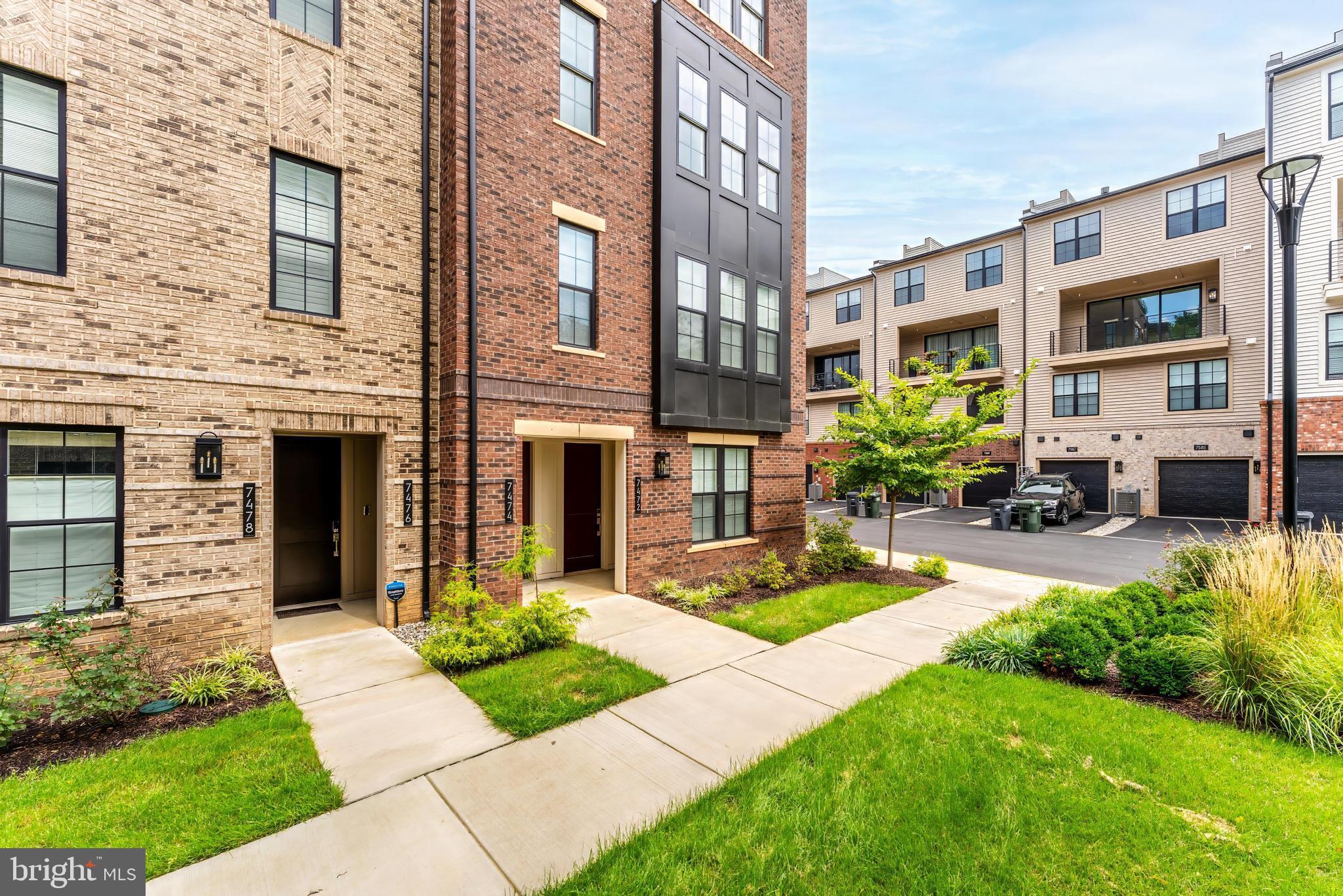 7474 BACKETT WOOD TERRACE