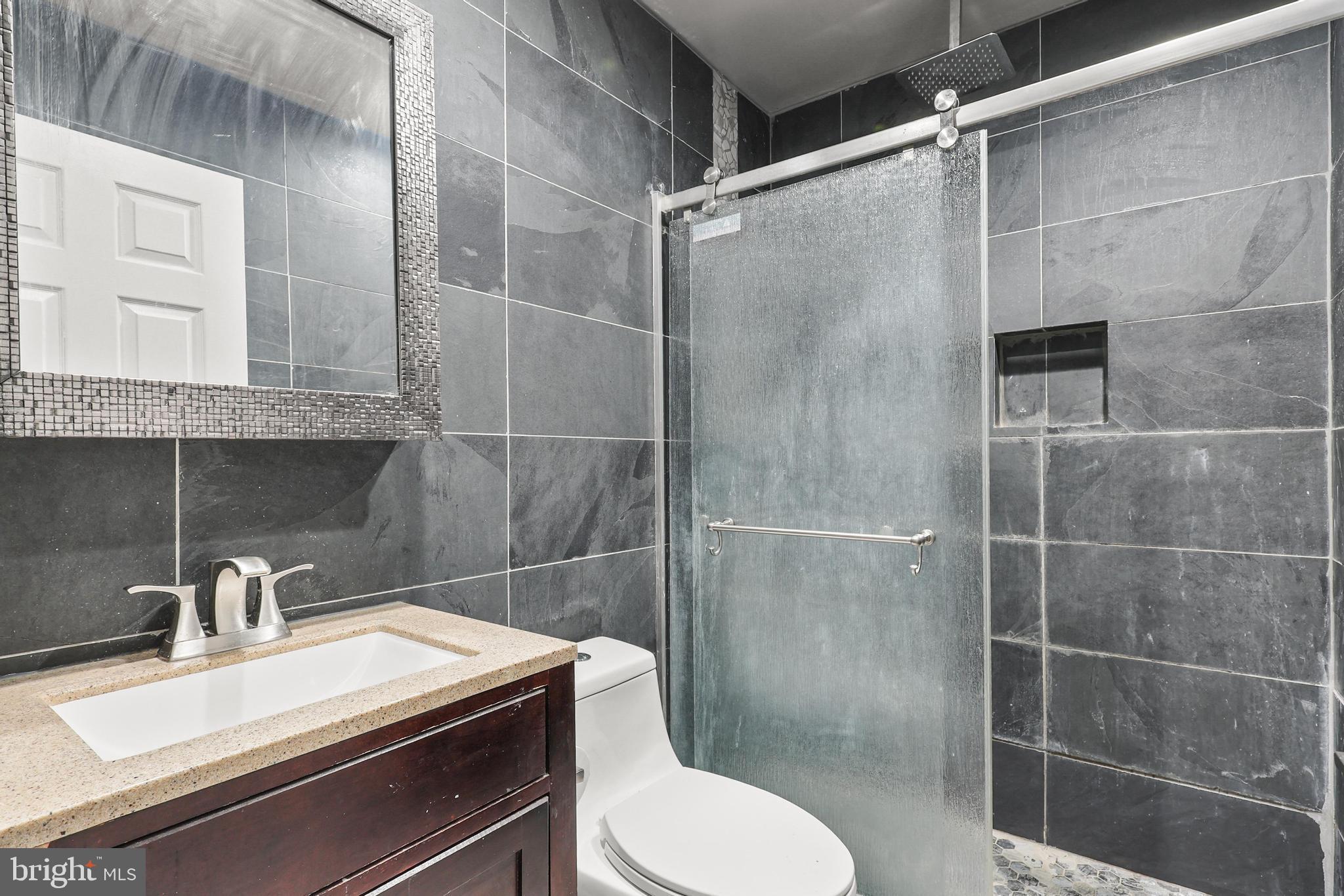 NOTTINGHAM - Residential Lease