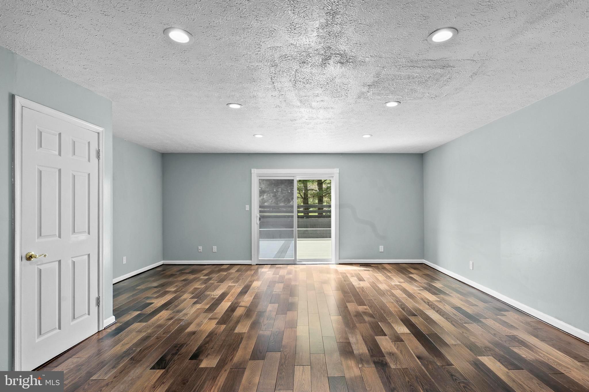 NOTTINGHAM - Residential Lease