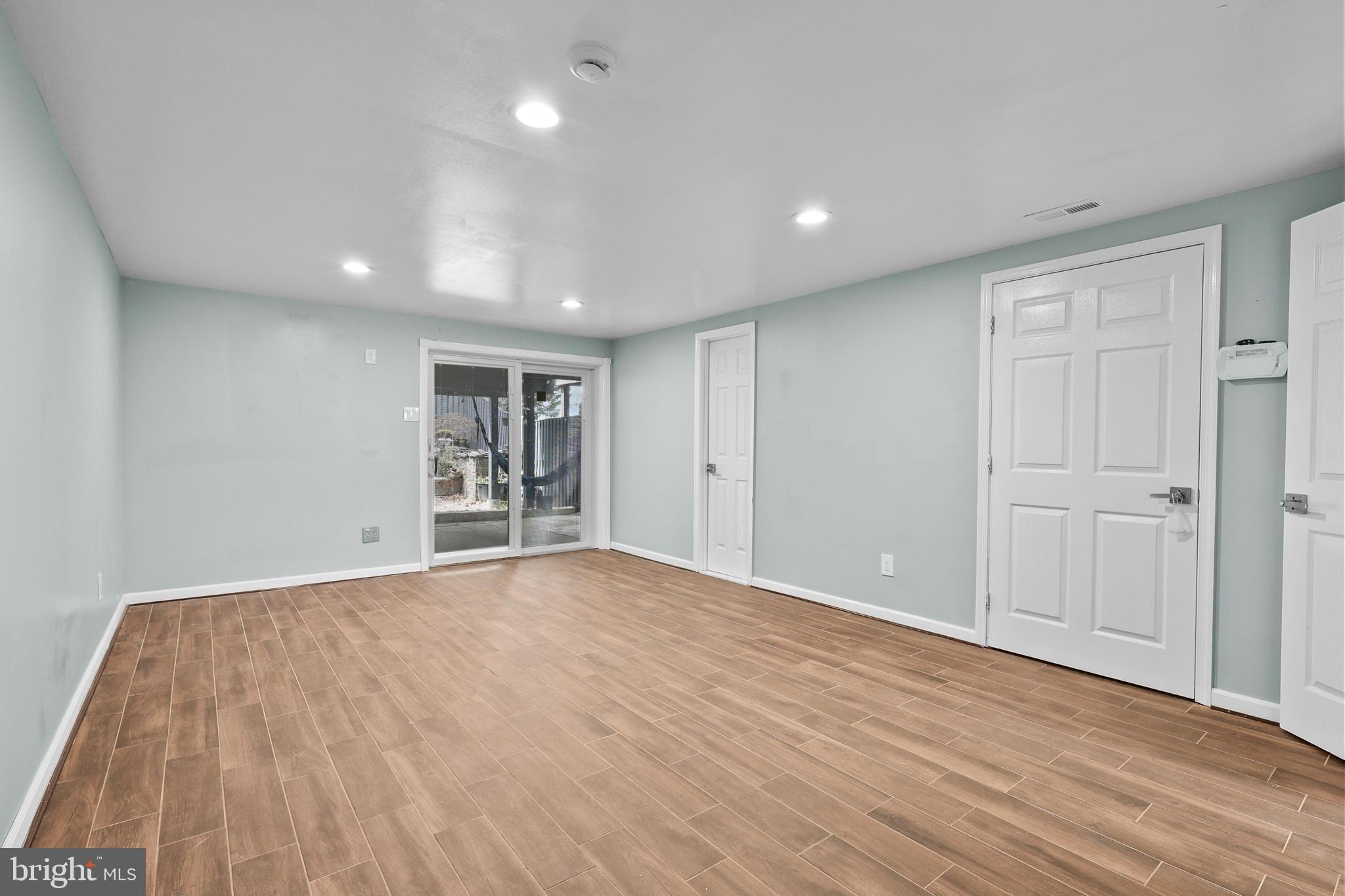 NOTTINGHAM - Residential Lease