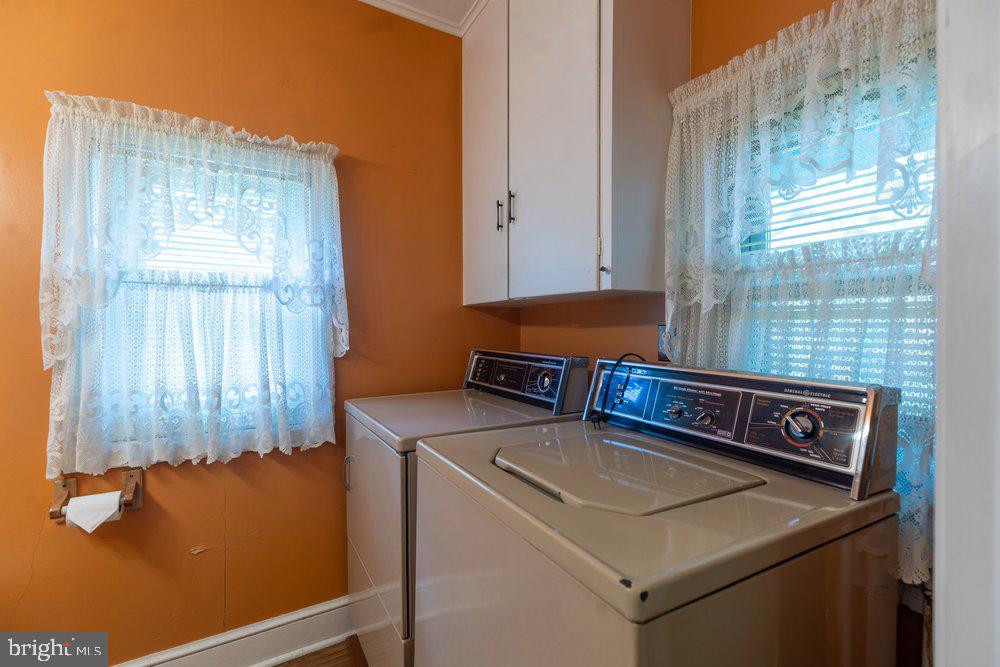 HAMILTON PARK - Residential