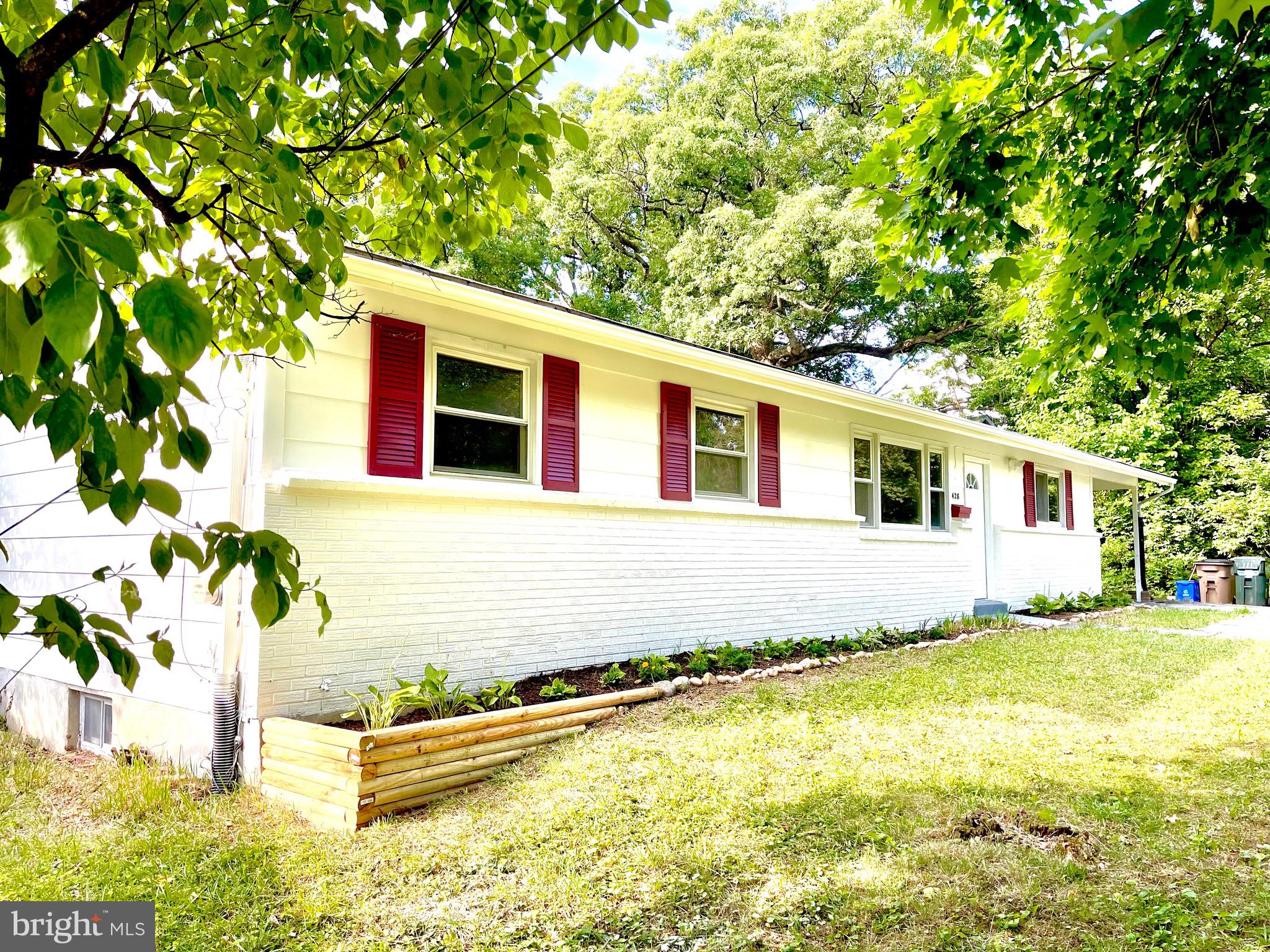 ROCKVILLE PARK - Residential