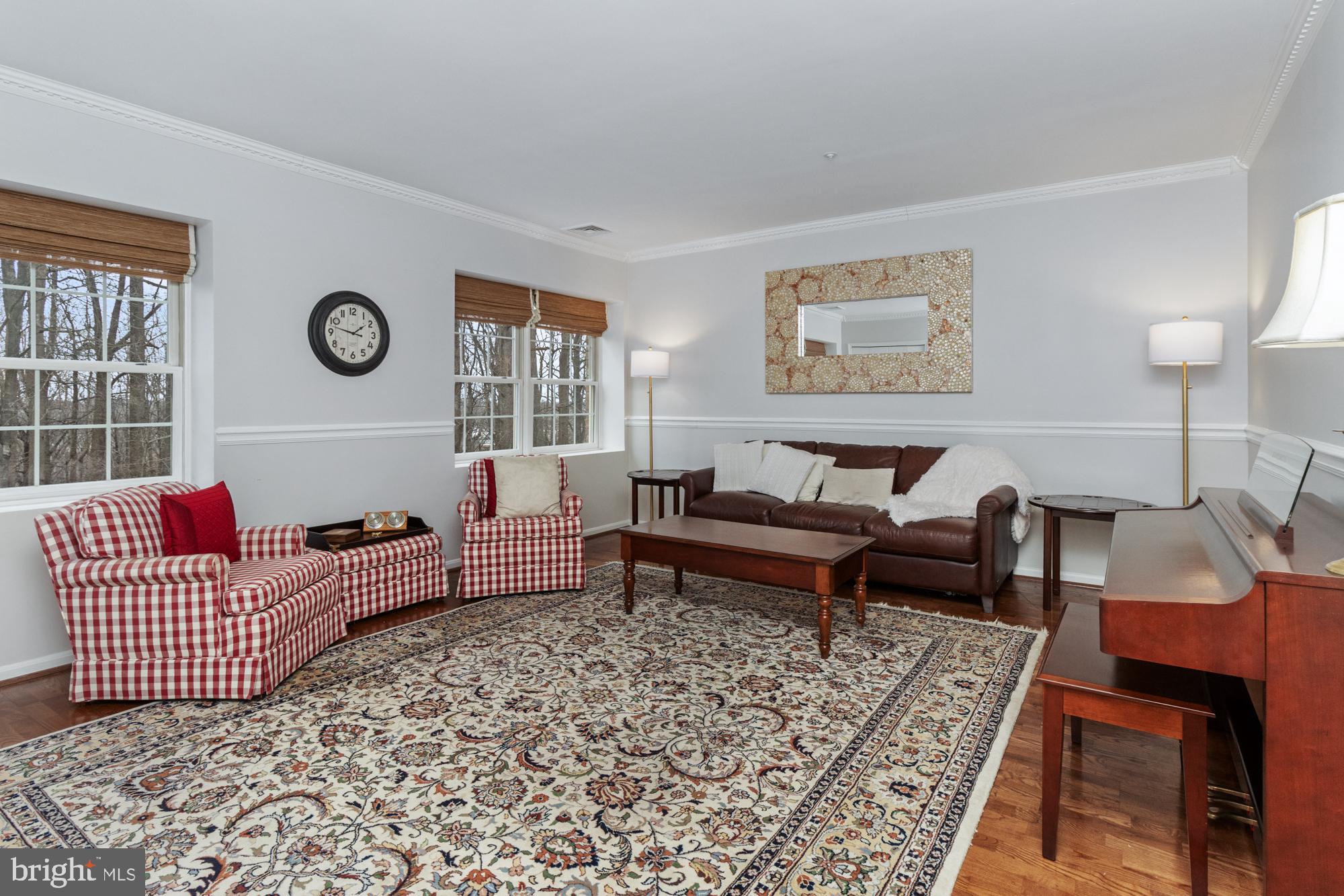 BELMONT FOREST - Residential