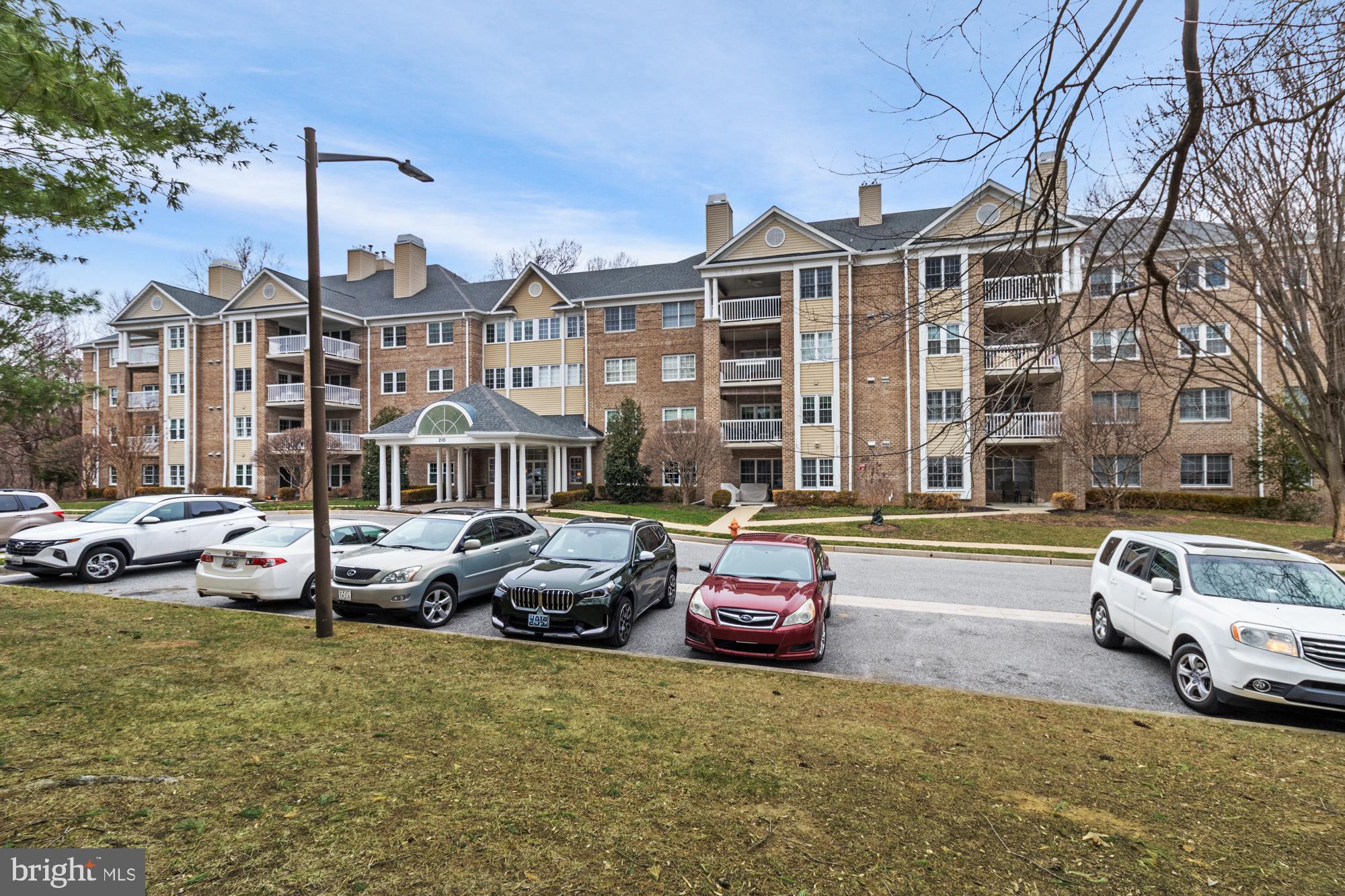 BELMONT FOREST - Residential