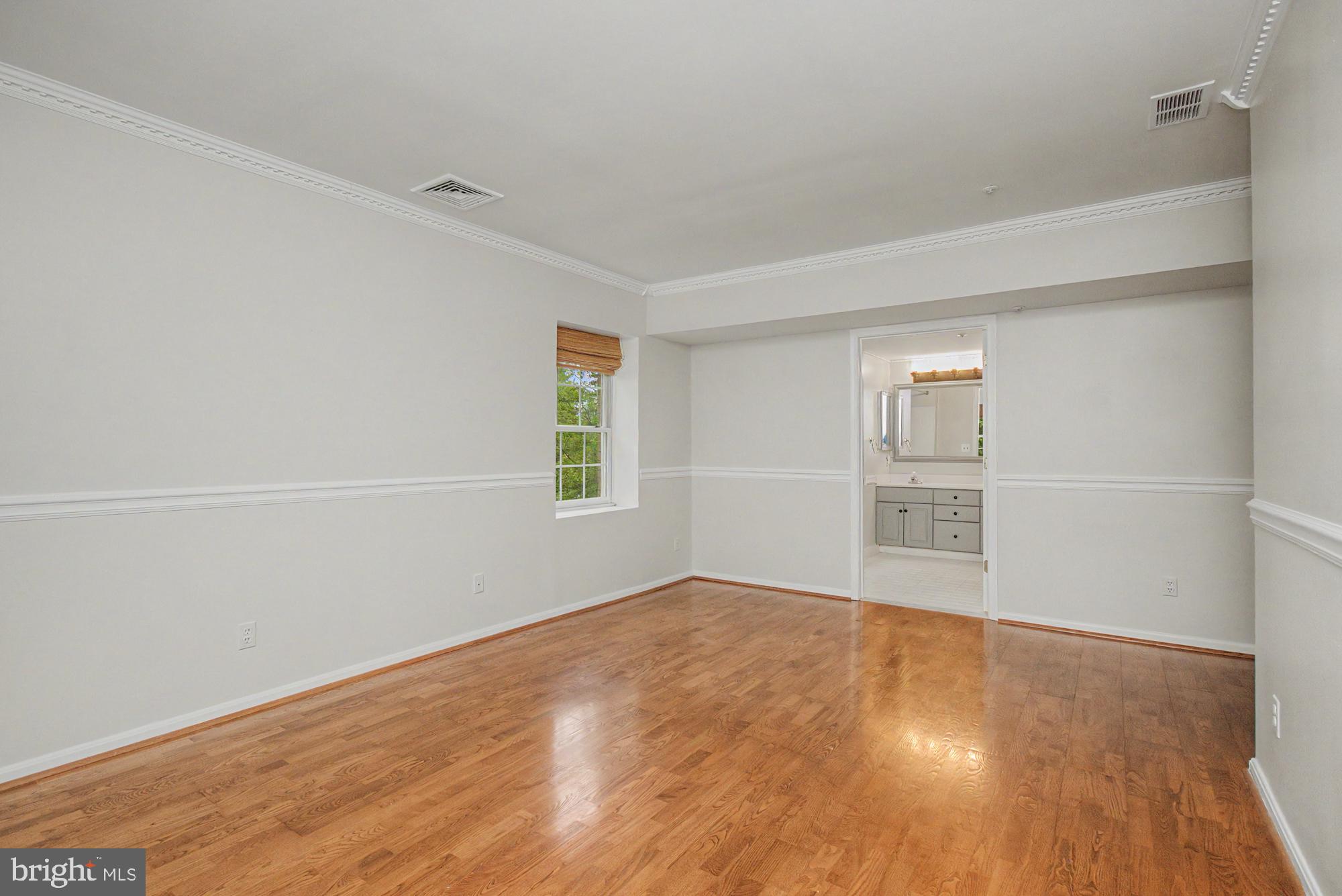 BELMONT FOREST - Residential