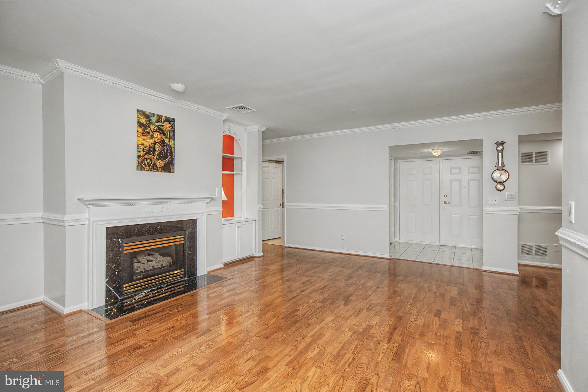 BELMONT FOREST - Residential