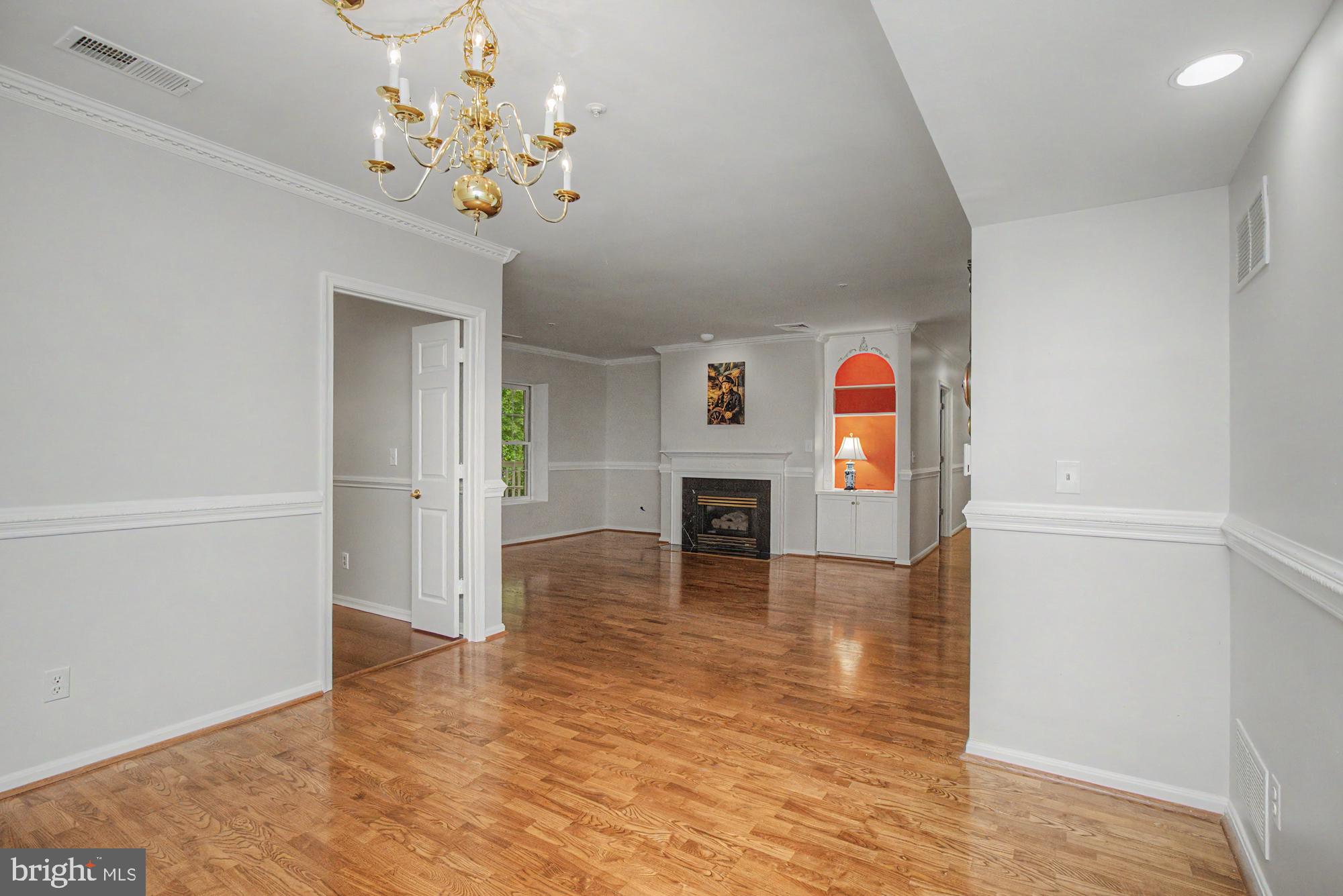 BELMONT FOREST - Residential