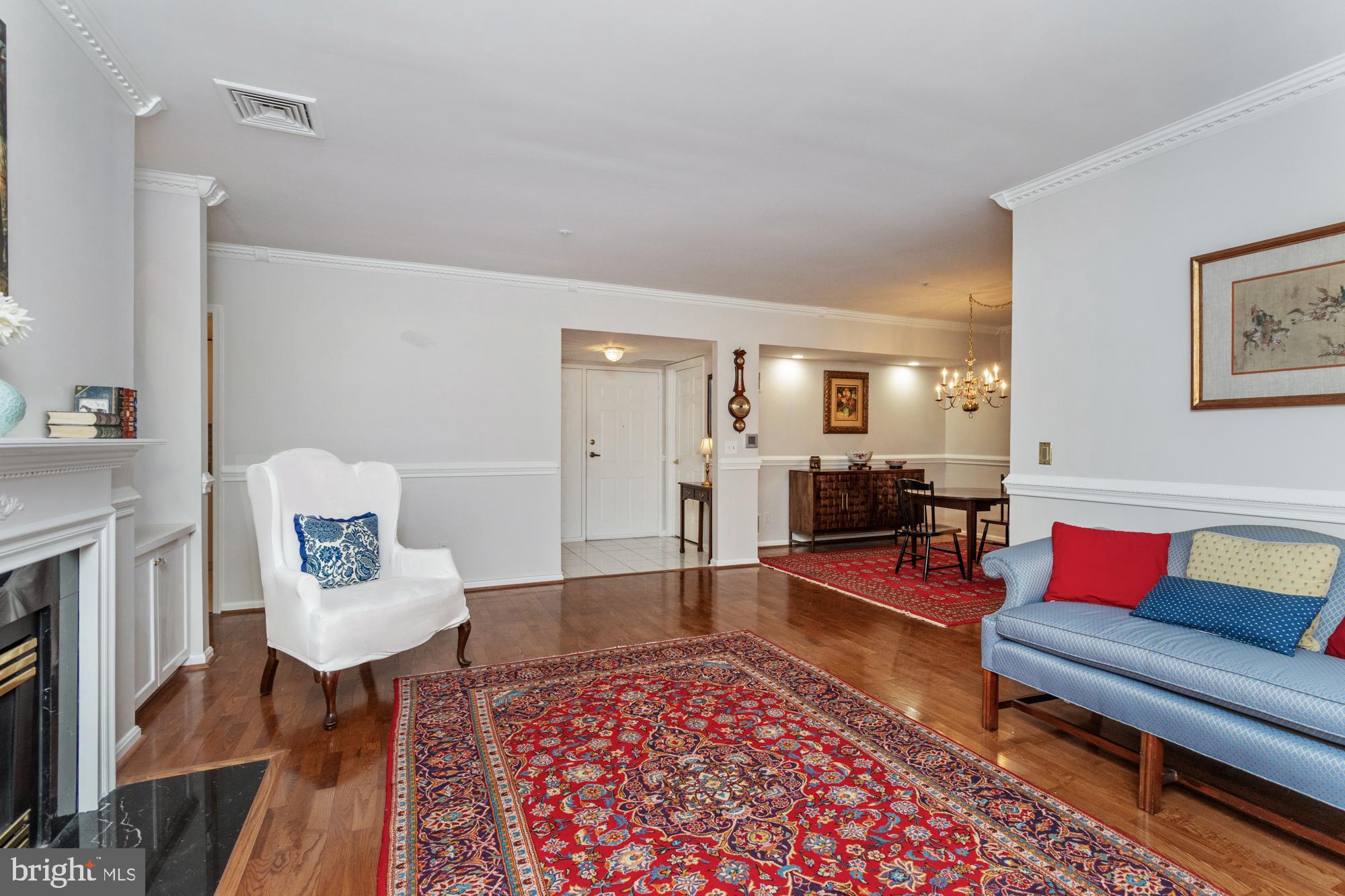 BELMONT FOREST - Residential