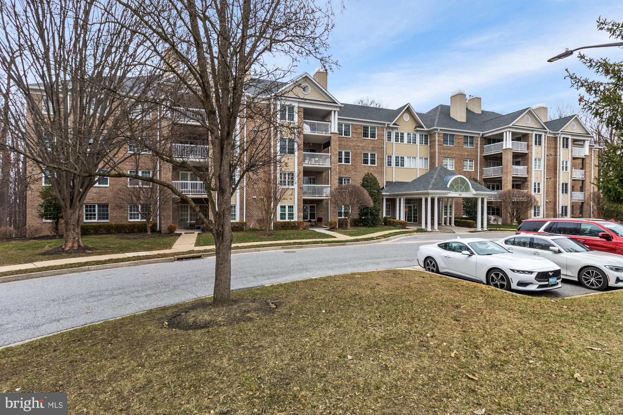 BELMONT FOREST - Residential