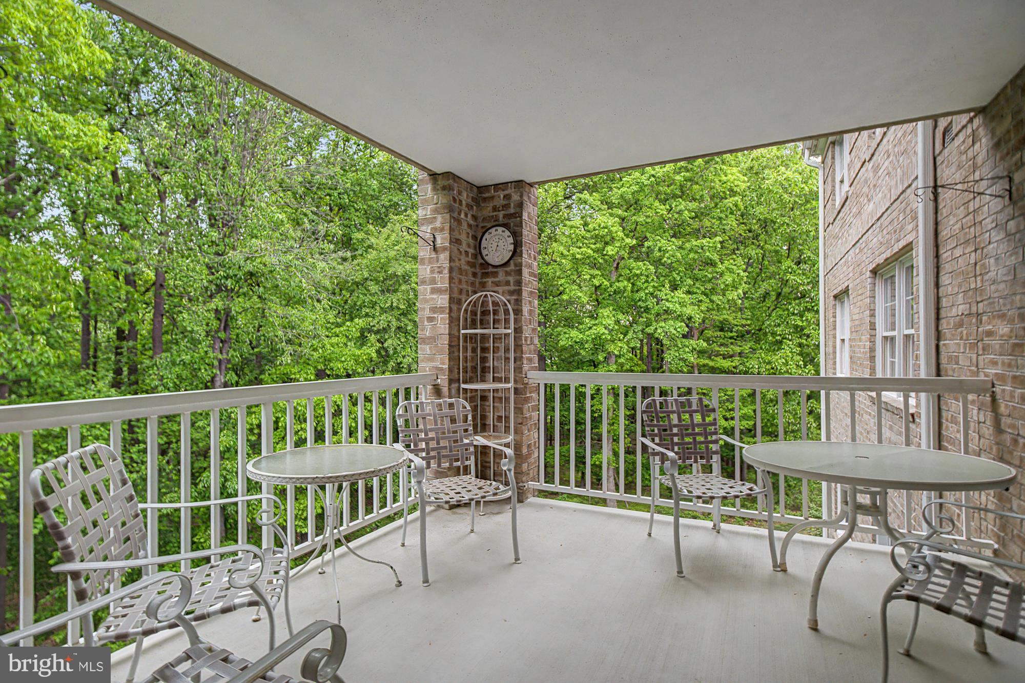 BELMONT FOREST - Residential