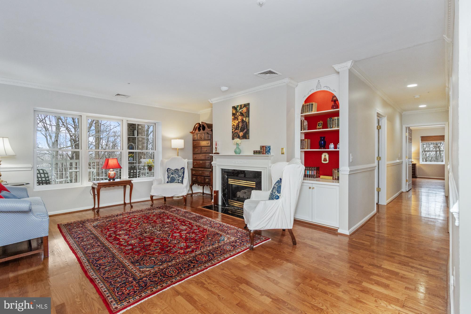 BELMONT FOREST - Residential