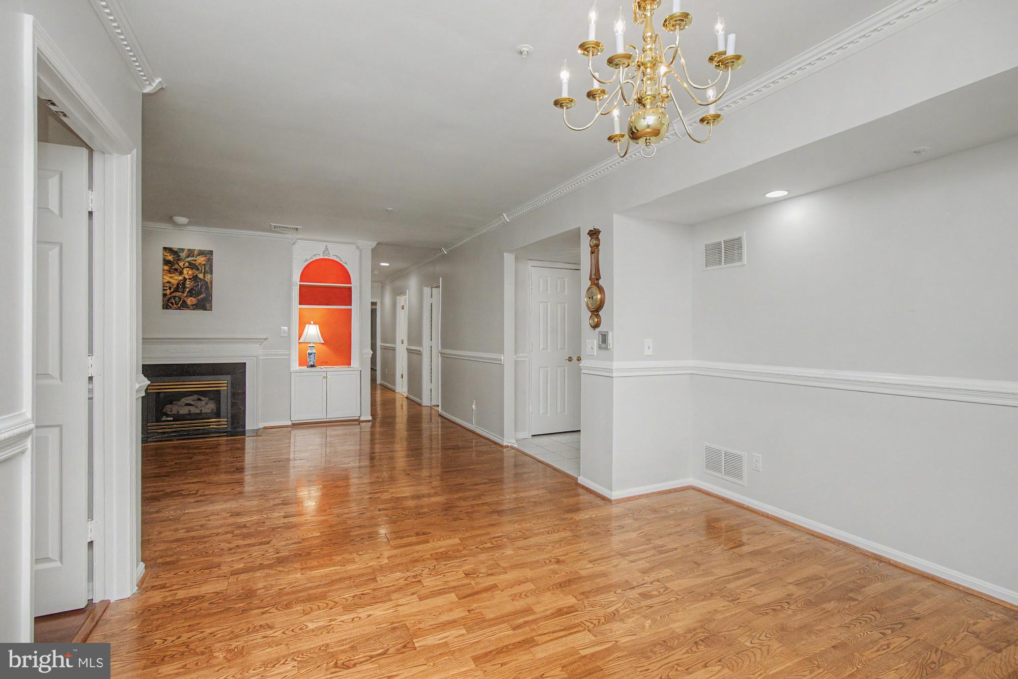 BELMONT FOREST - Residential
