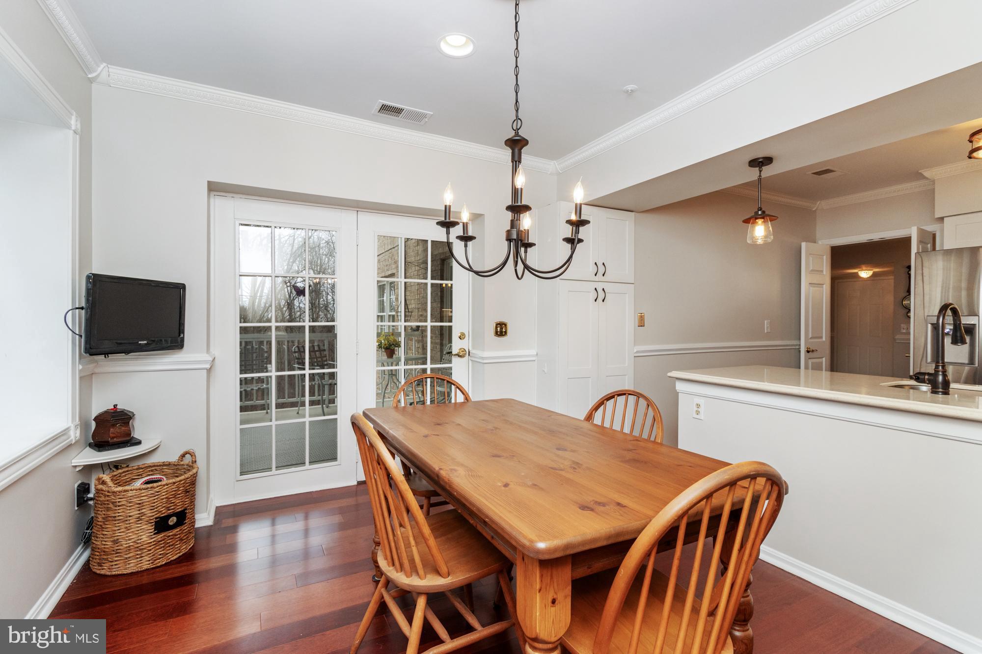 BELMONT FOREST - Residential