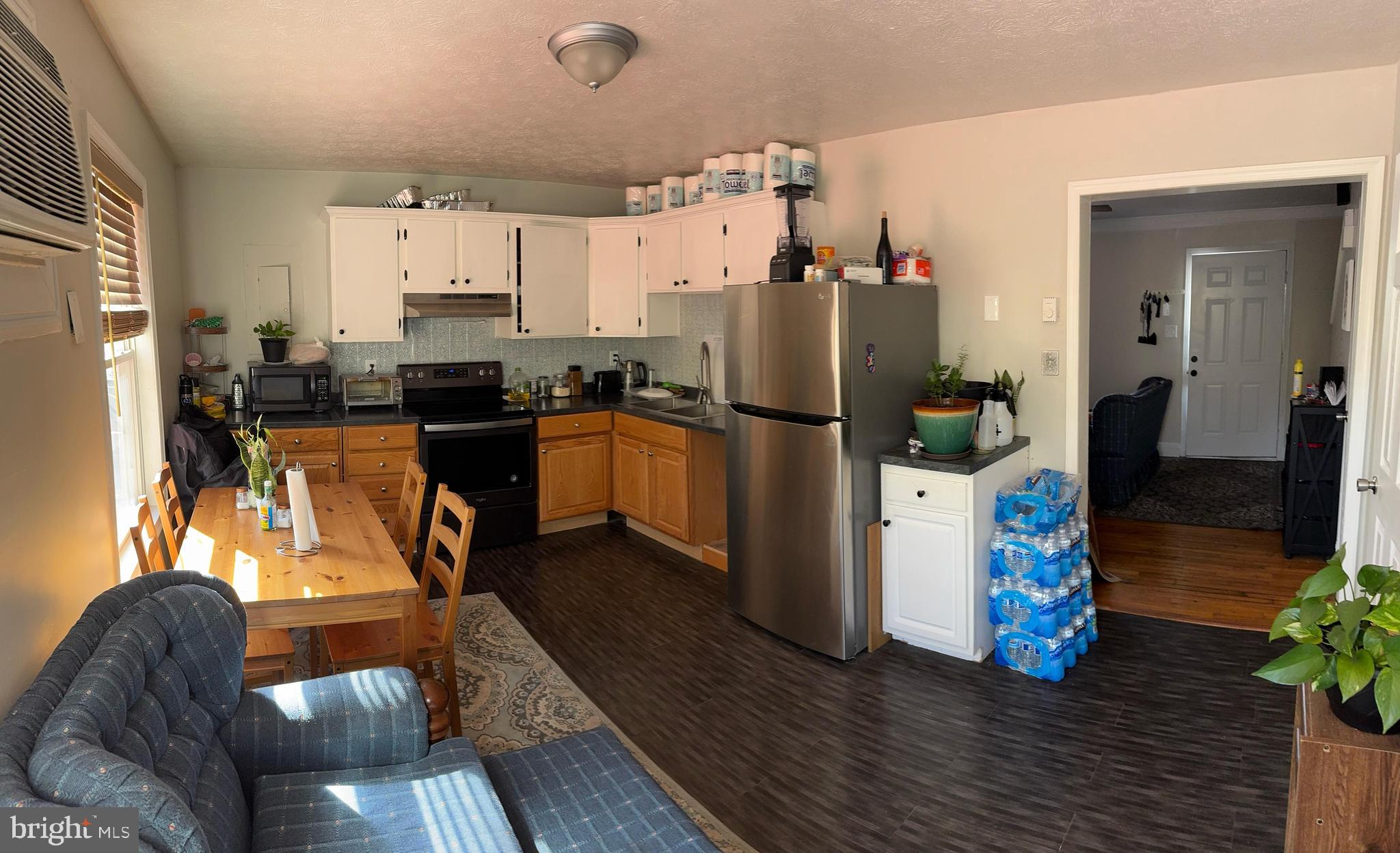 LAKERIDGE - Residential