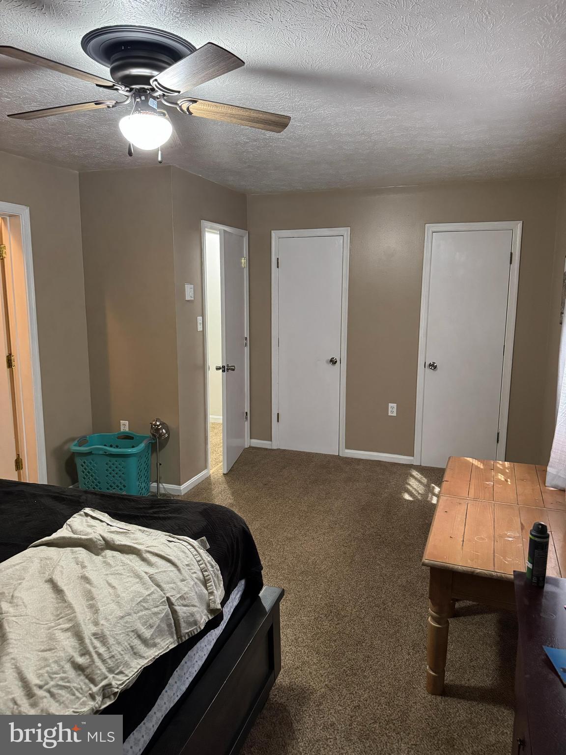 LAKERIDGE - Residential