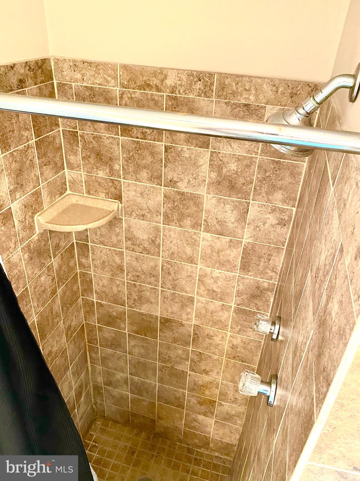 ANDREWS ESTATES - Residential