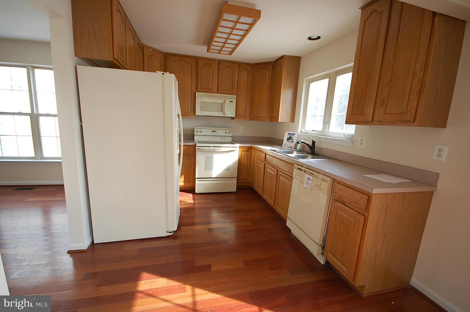 EXETER HILLS - Residential Lease