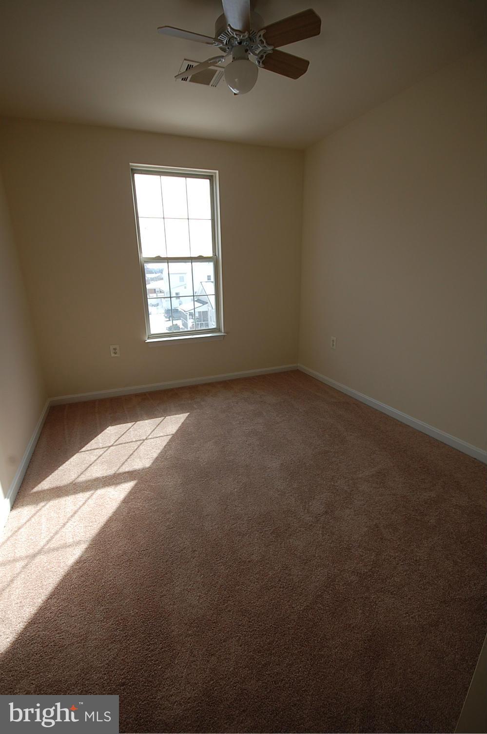 EXETER HILLS - Residential Lease