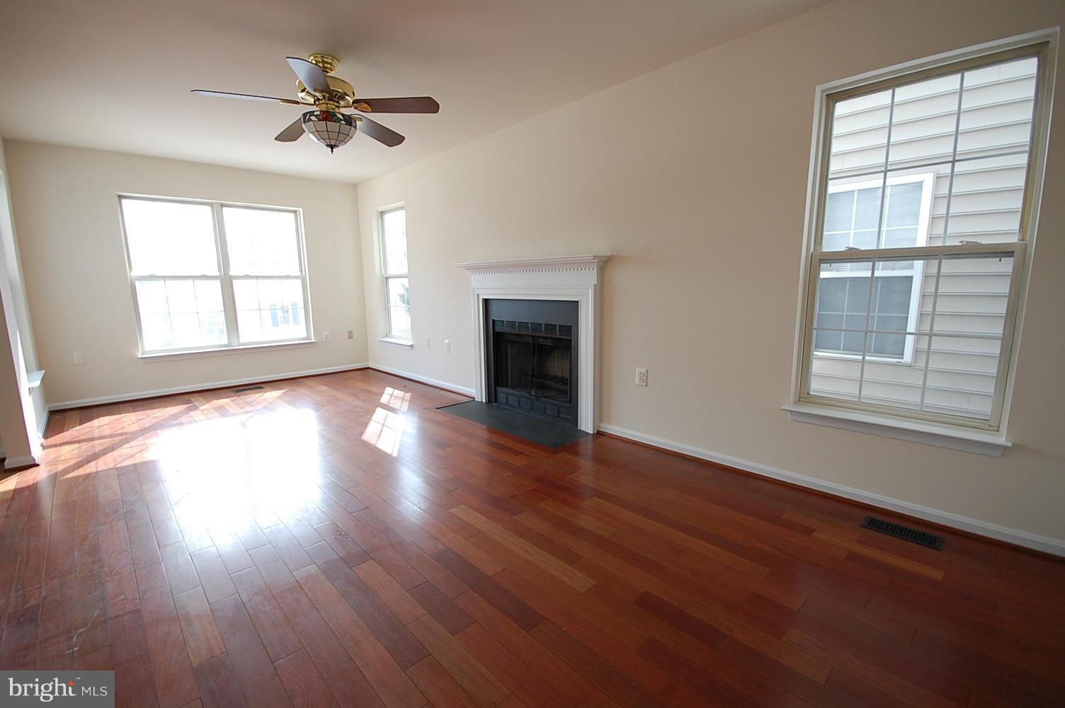 EXETER HILLS - Residential Lease