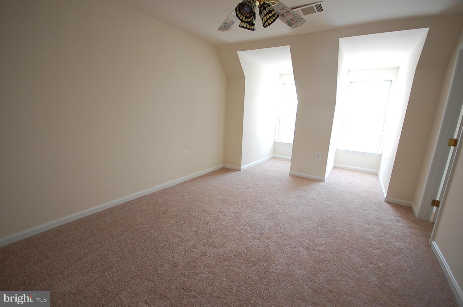 EXETER HILLS - Residential Lease