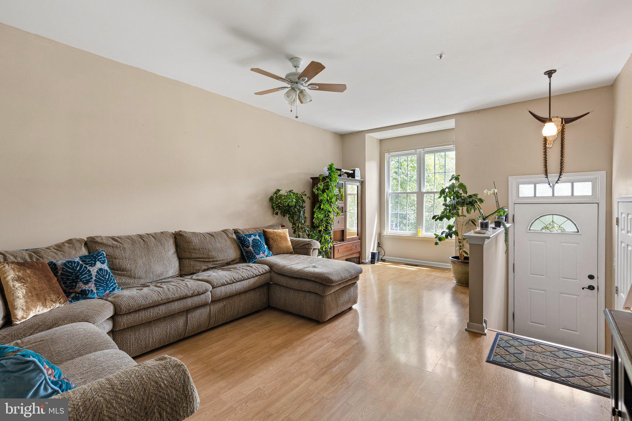 62 WHITETAIL WAY