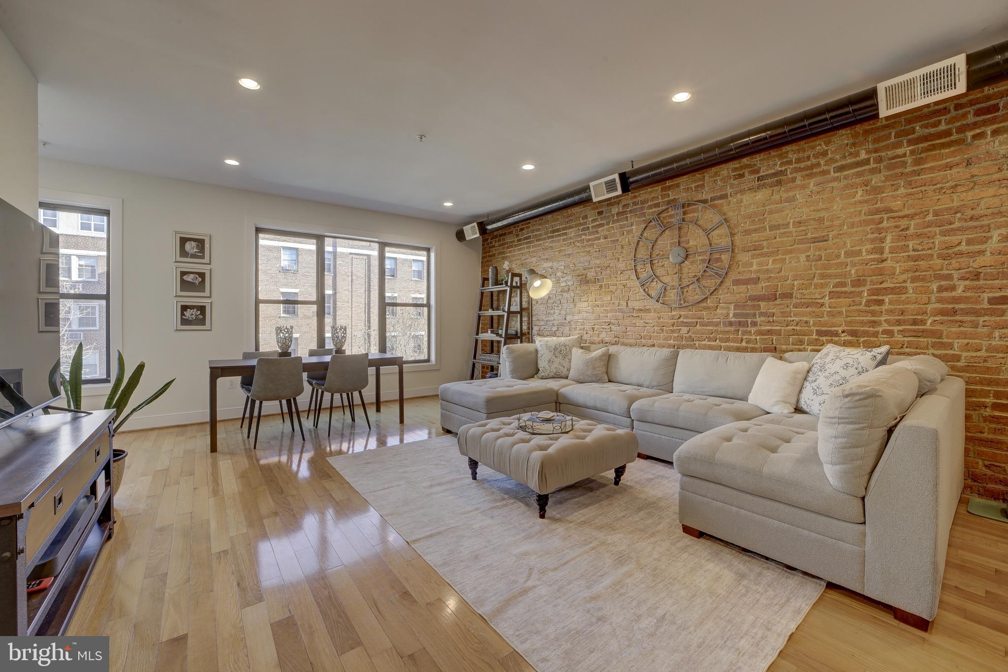 2444 ONTARIO ROAD NW 3