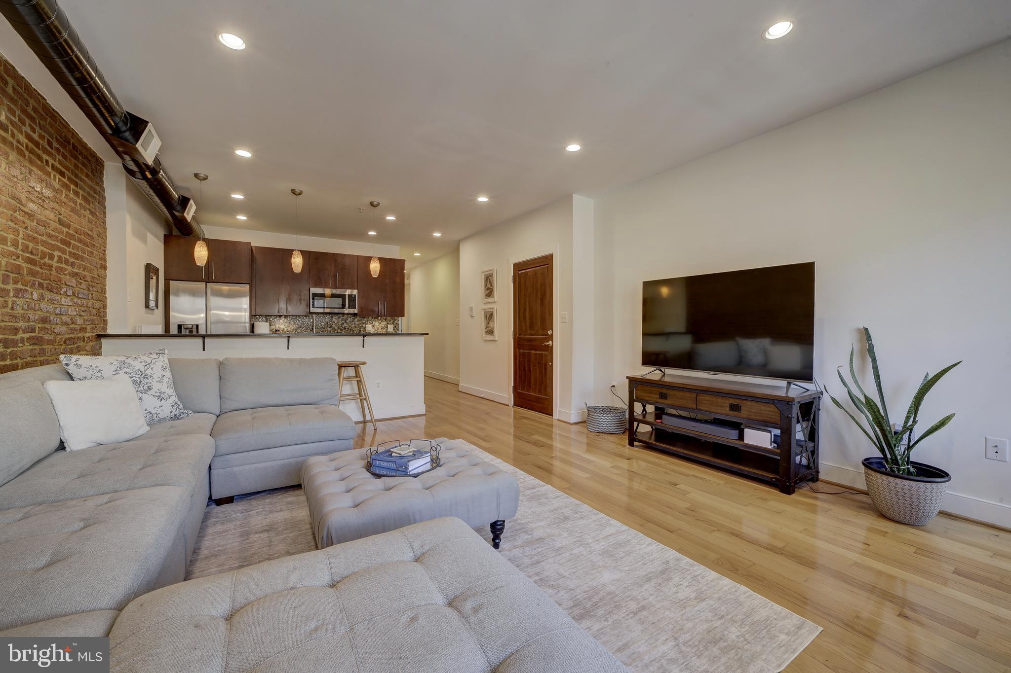 2444 ONTARIO ROAD NW 3