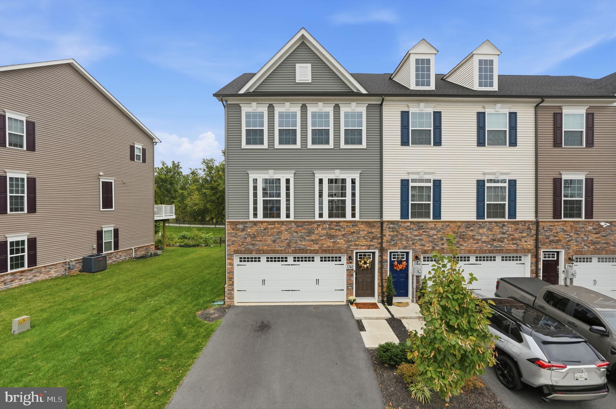 1742 ATLAS DRIVE