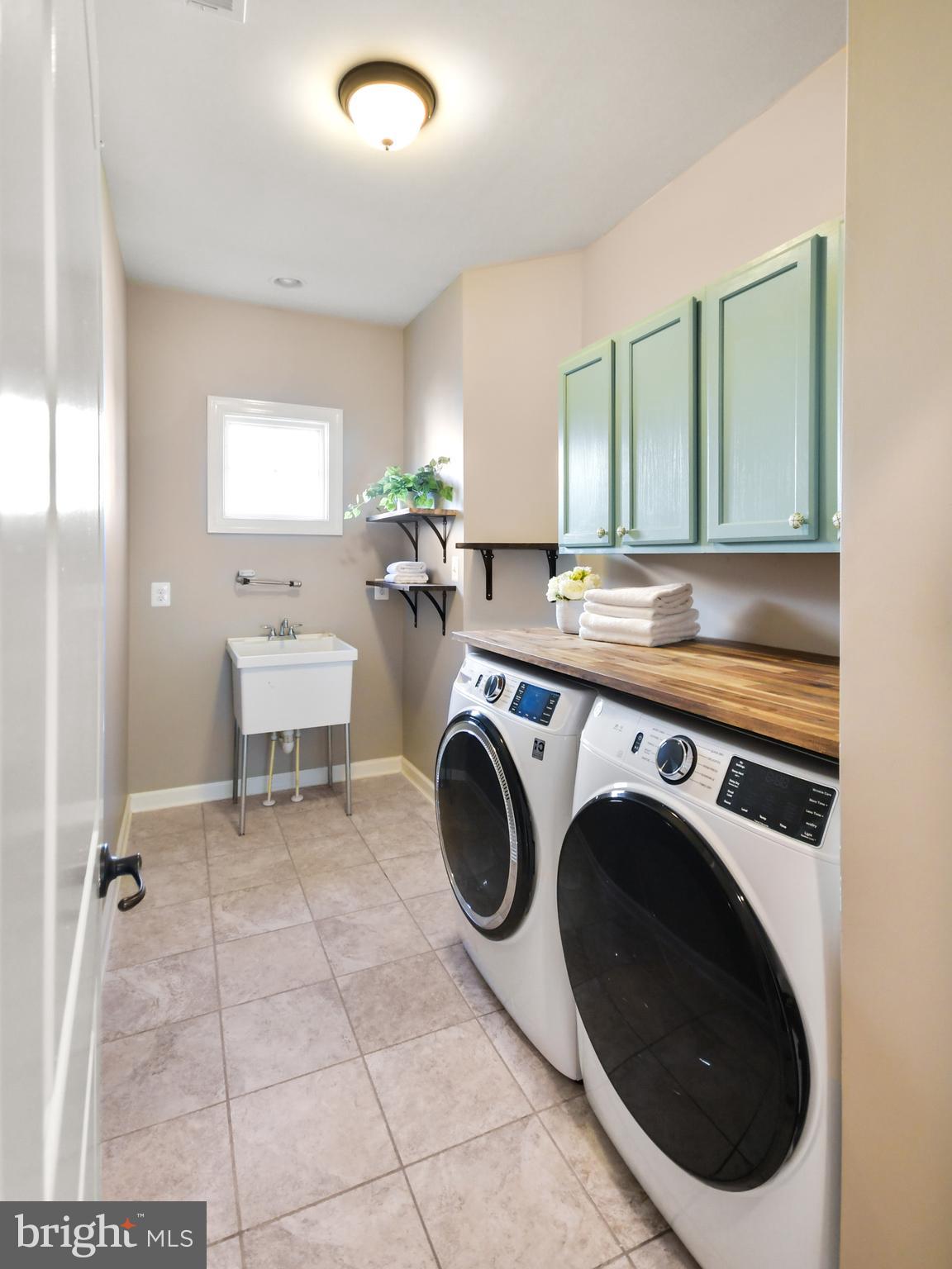 VILLAGES OF URBANA - Residential