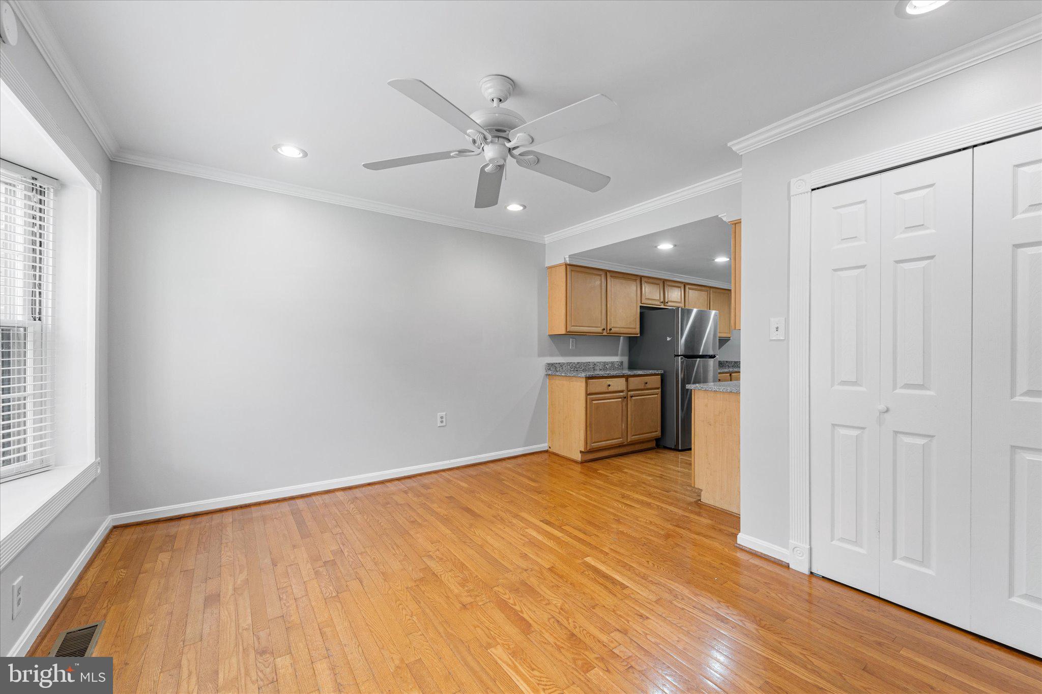 BURKE STATION SQUARE - Residential Lease