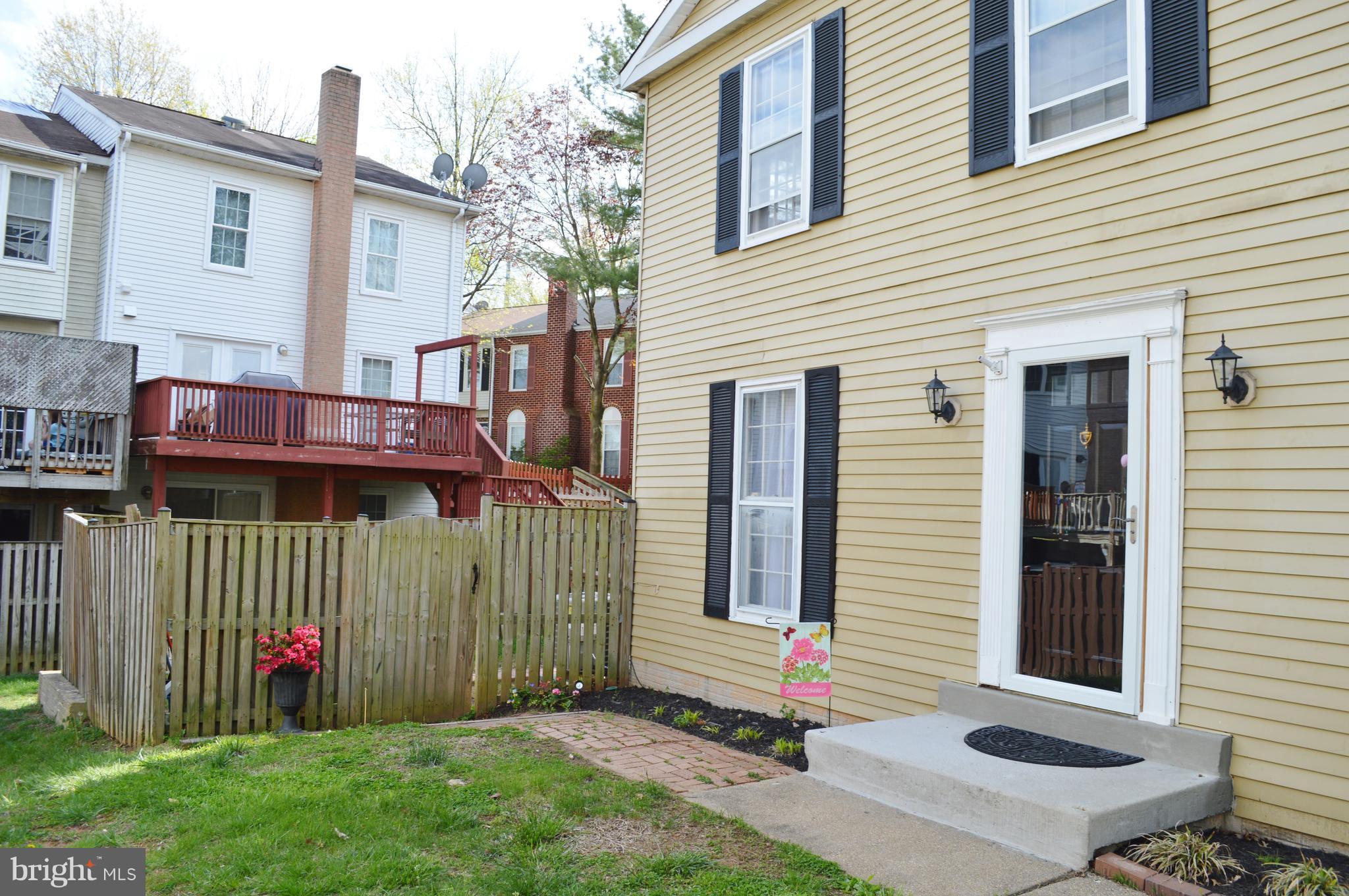 TOWNS OF FOREST HILLS - Residential