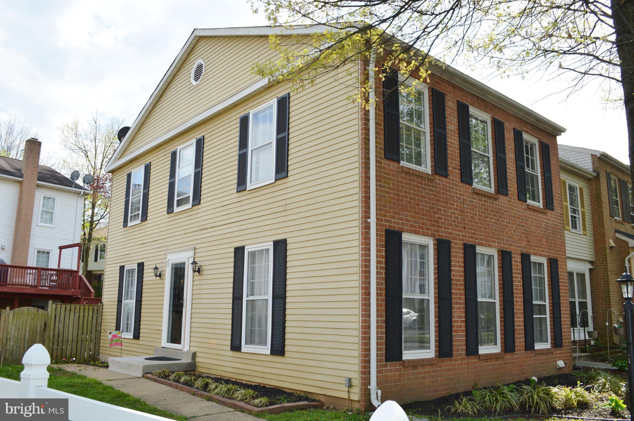 TOWNS OF FOREST HILLS - Residential