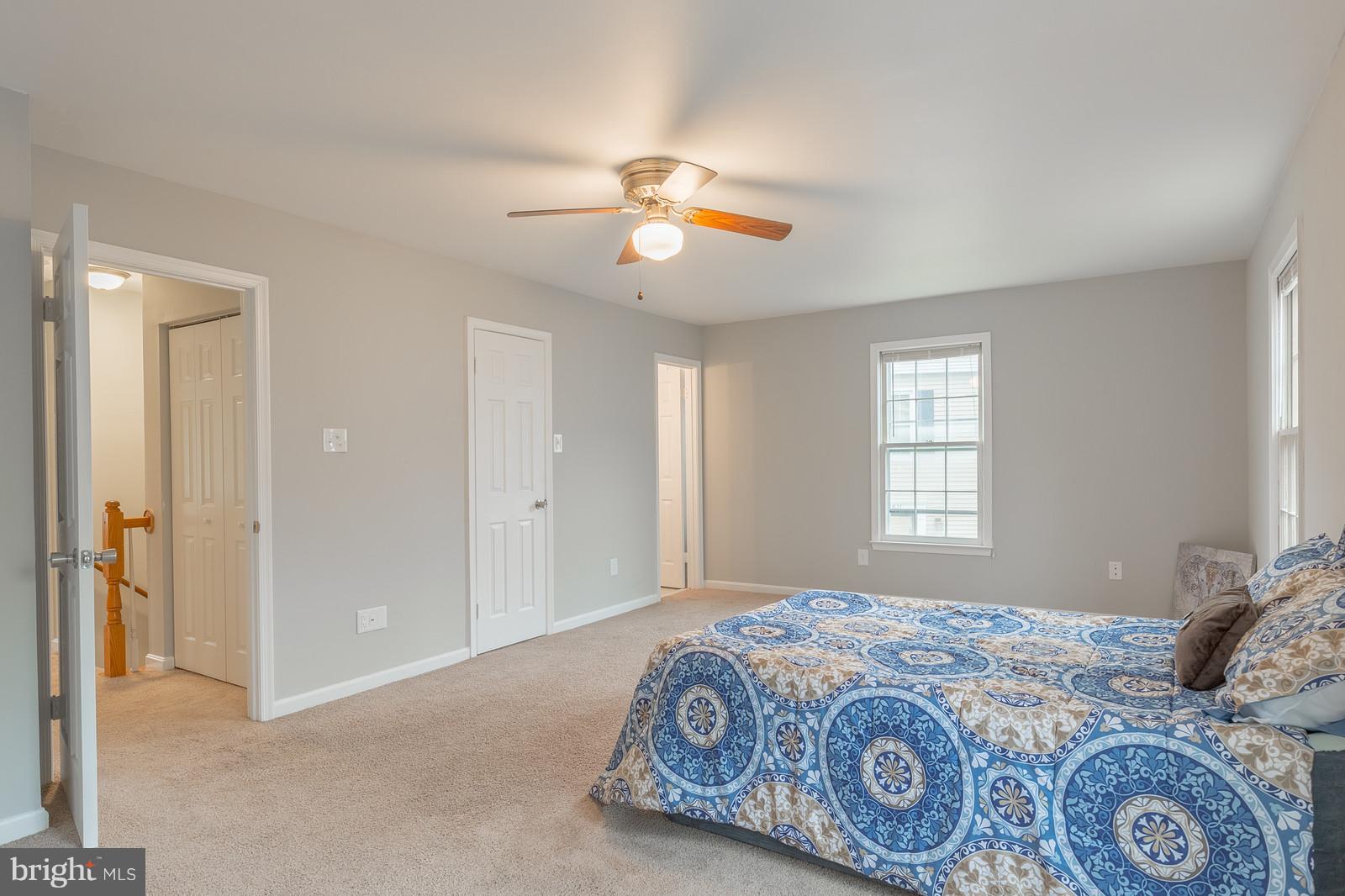 TOWNS OF FOREST HILLS - Residential