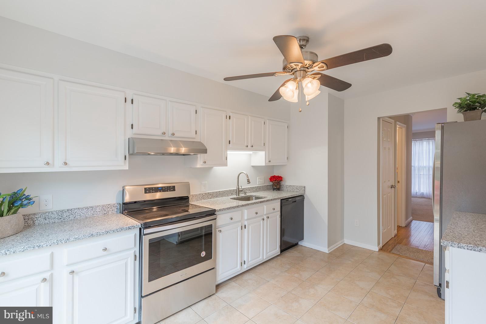 TOWNS OF FOREST HILLS - Residential