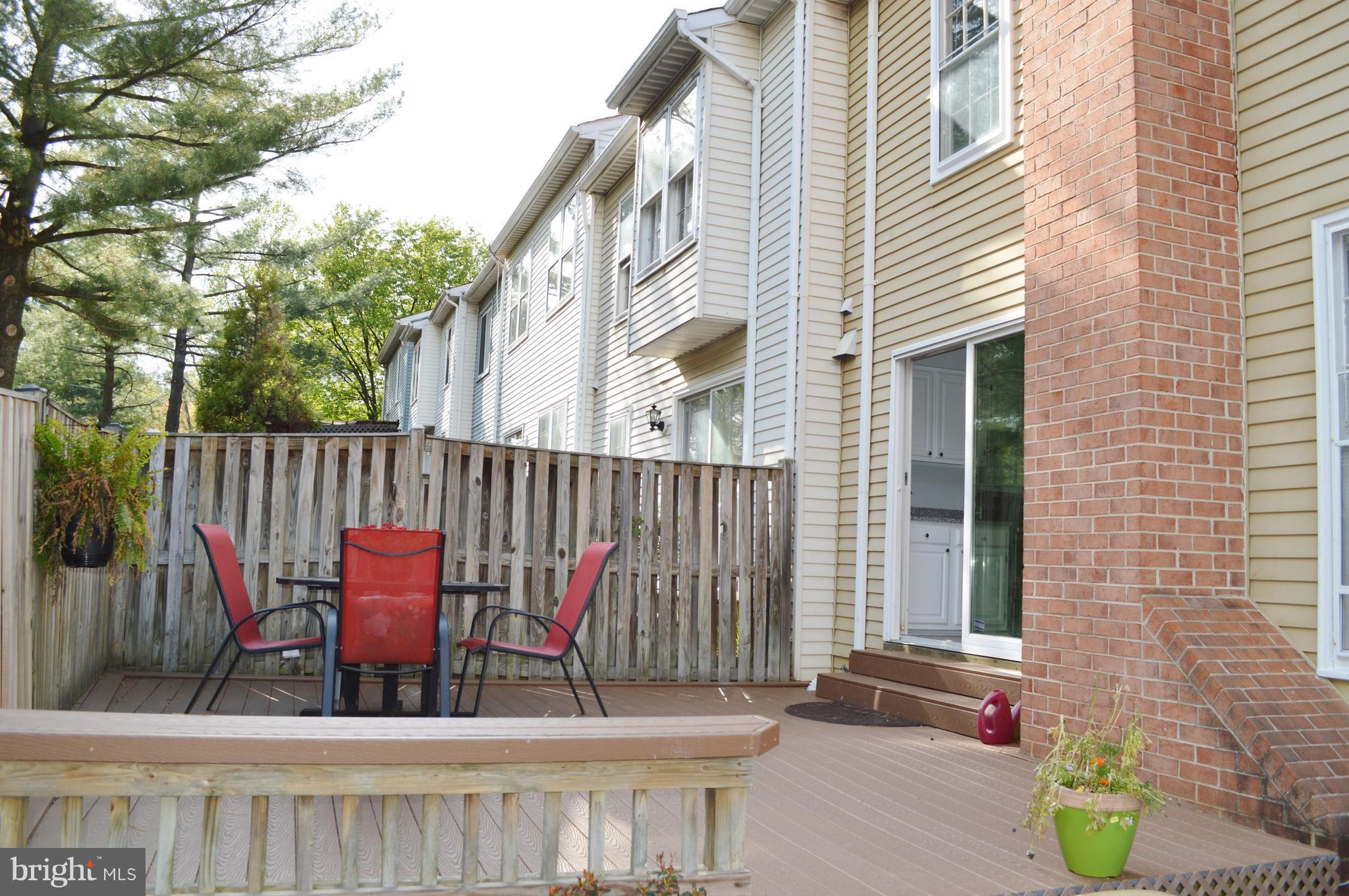 TOWNS OF FOREST HILLS - Residential