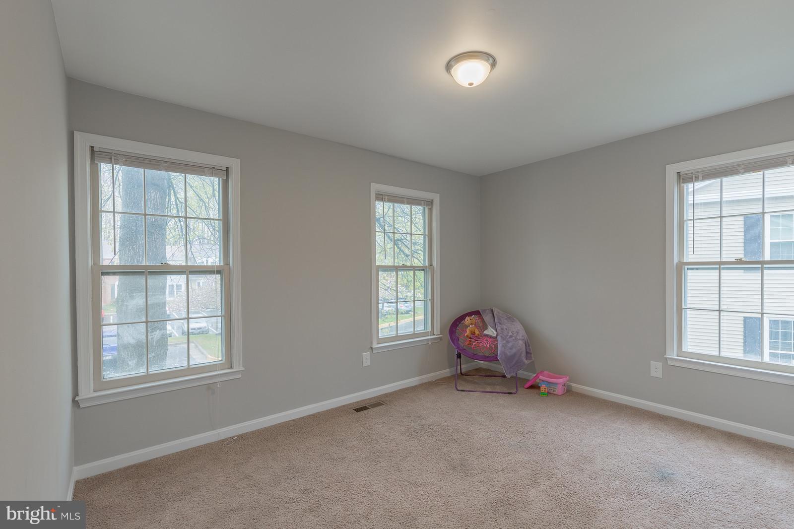 TOWNS OF FOREST HILLS - Residential