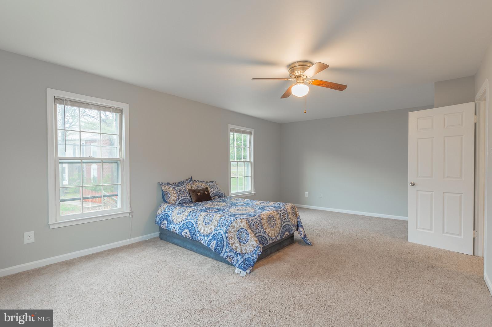 TOWNS OF FOREST HILLS - Residential