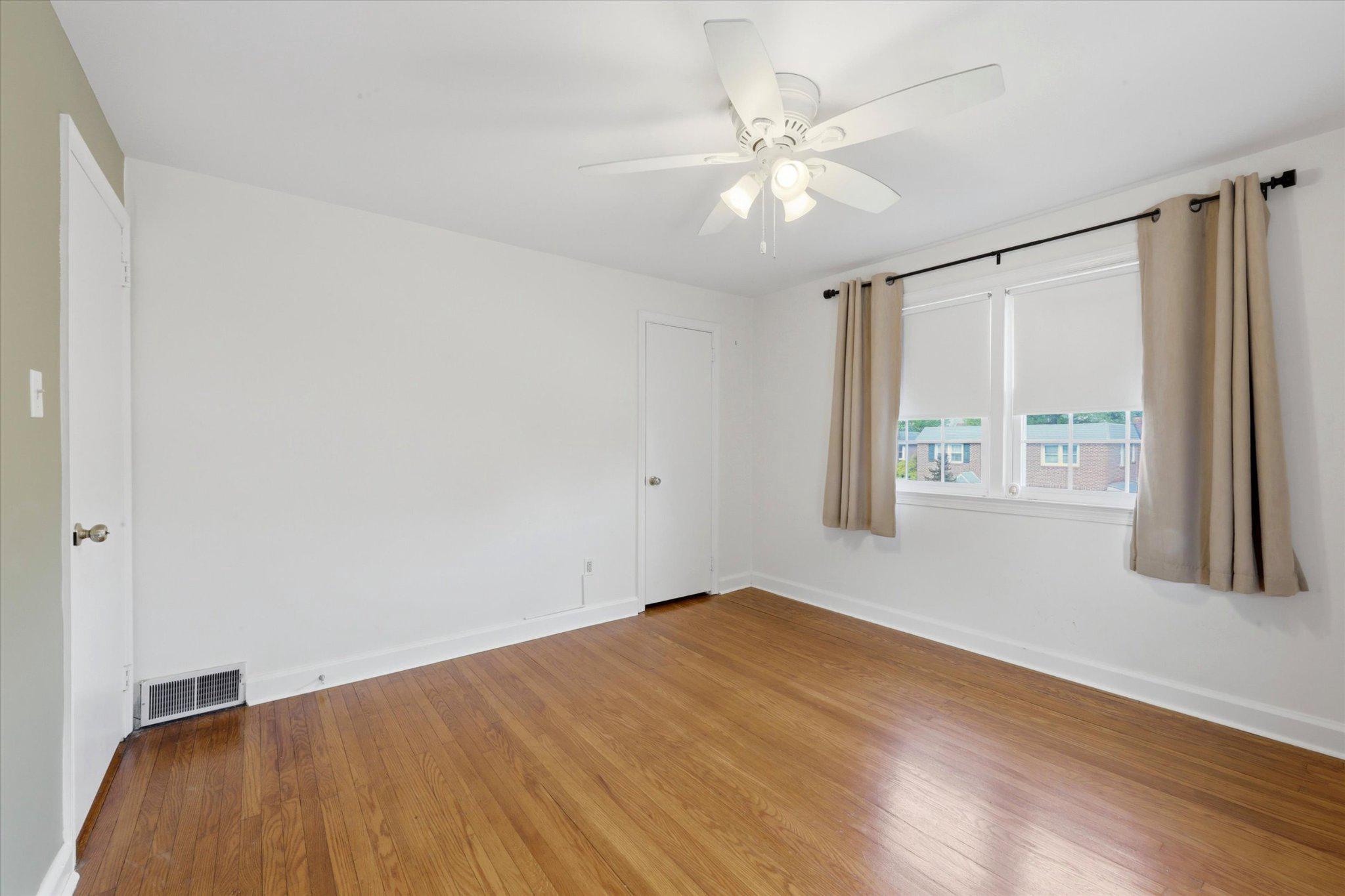 RIDLEY PARK - Residential