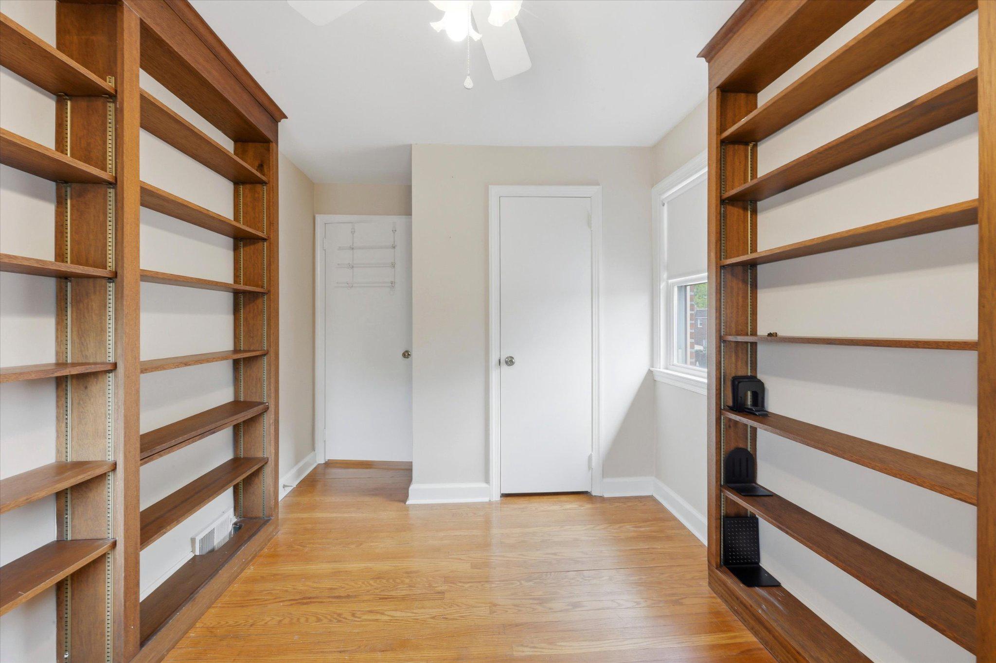 RIDLEY PARK - Residential