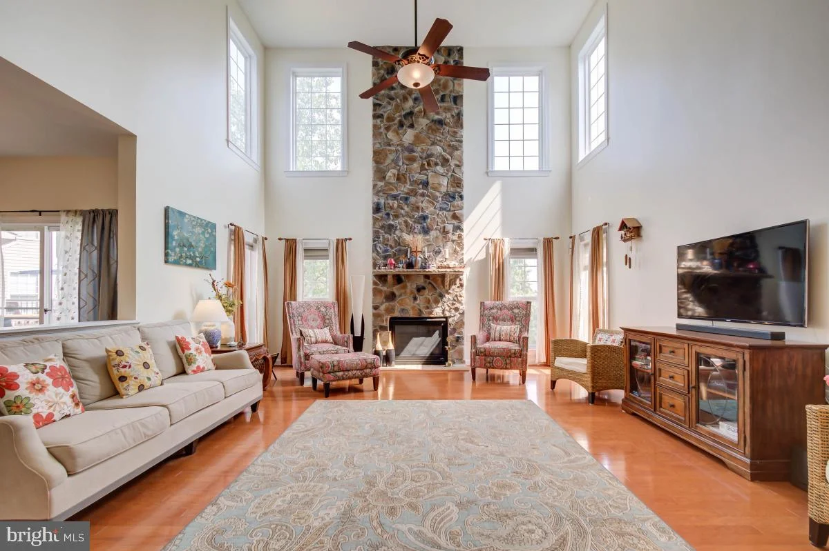 21674 Steatite Court, Ashburn, VA 20147