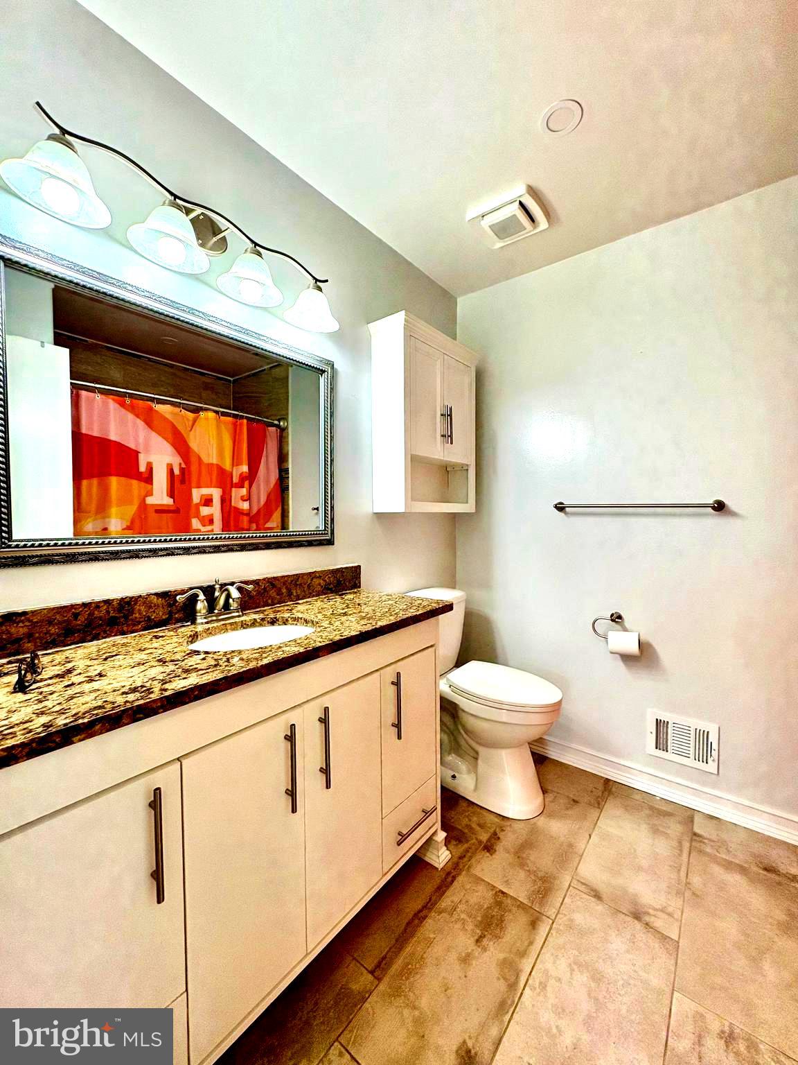 TOWNES OF GLOUCESTER - Residential