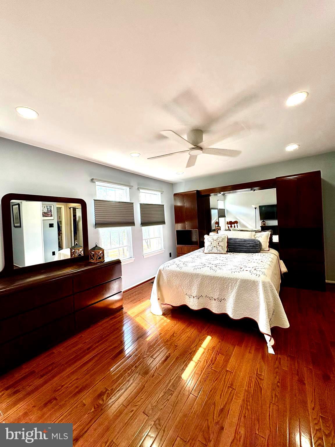 TOWNES OF GLOUCESTER - Residential