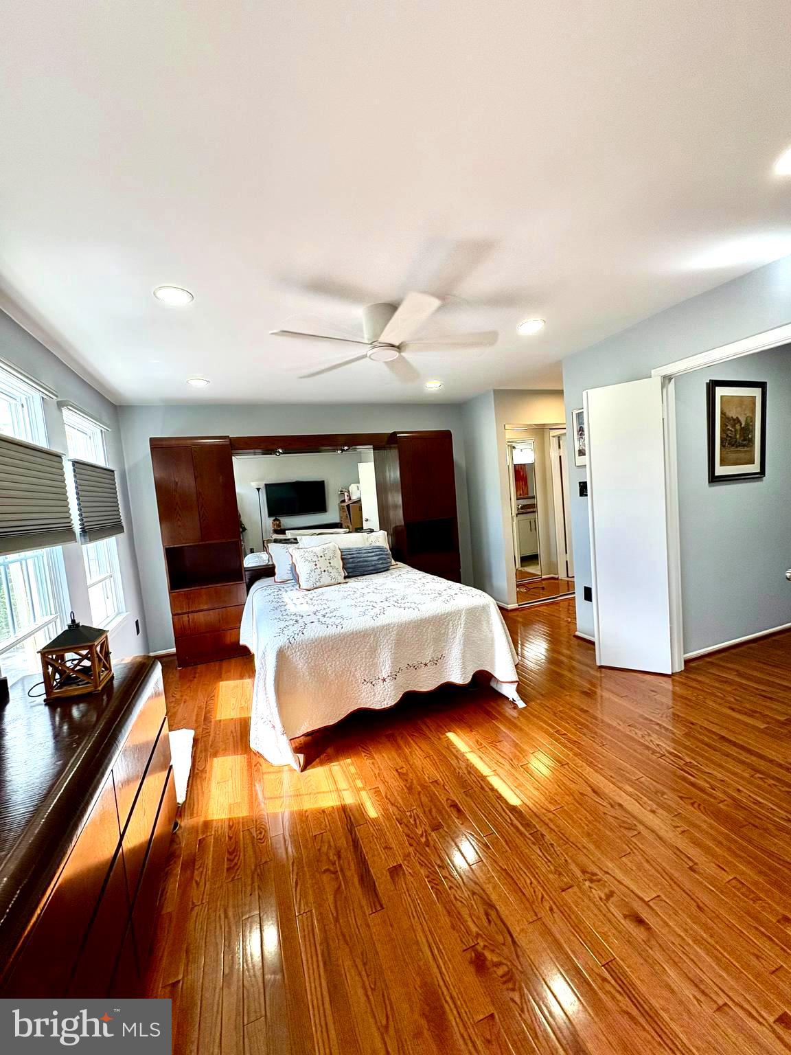 TOWNES OF GLOUCESTER - Residential