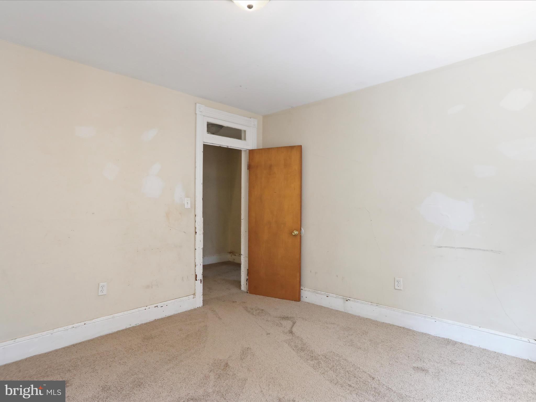 HAGERSTOWN - Residential