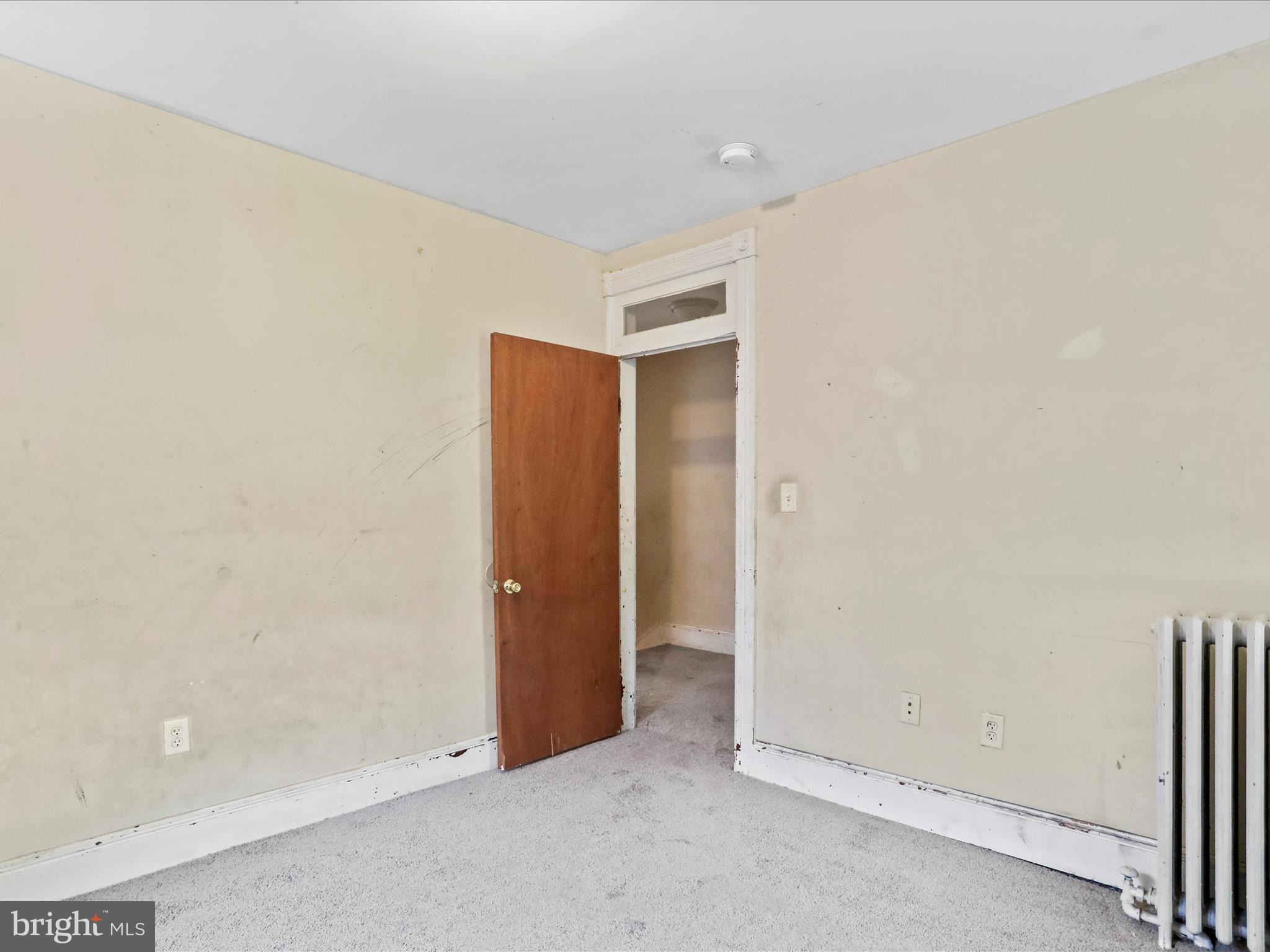 HAGERSTOWN - Residential