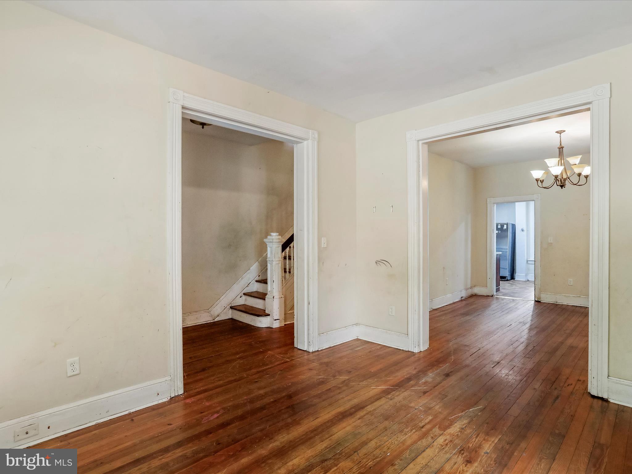 HAGERSTOWN - Residential