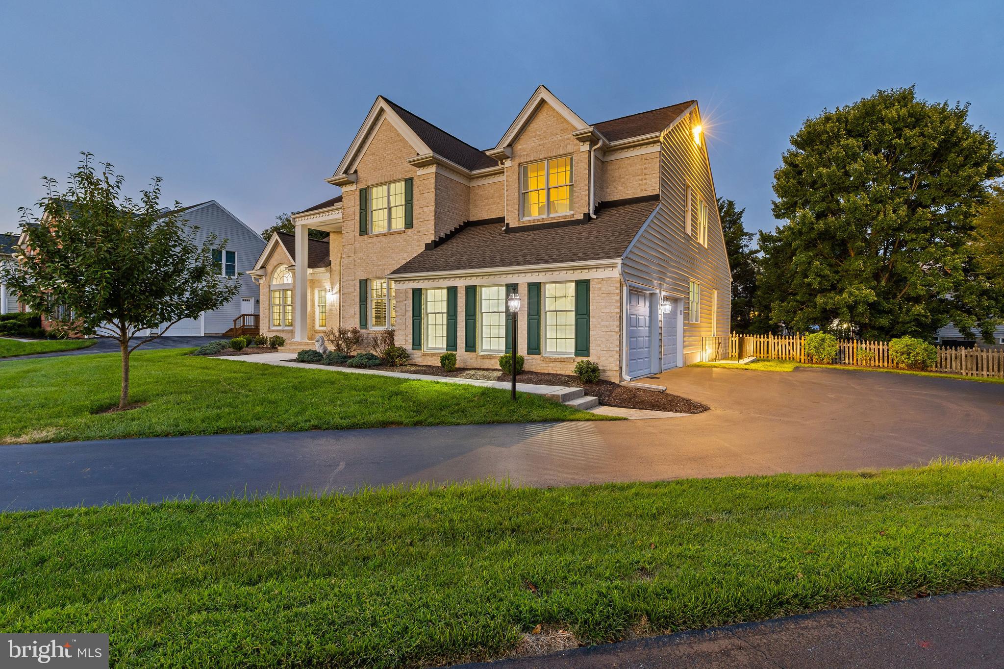8504 SOUTHFIELDS CIRCLE
